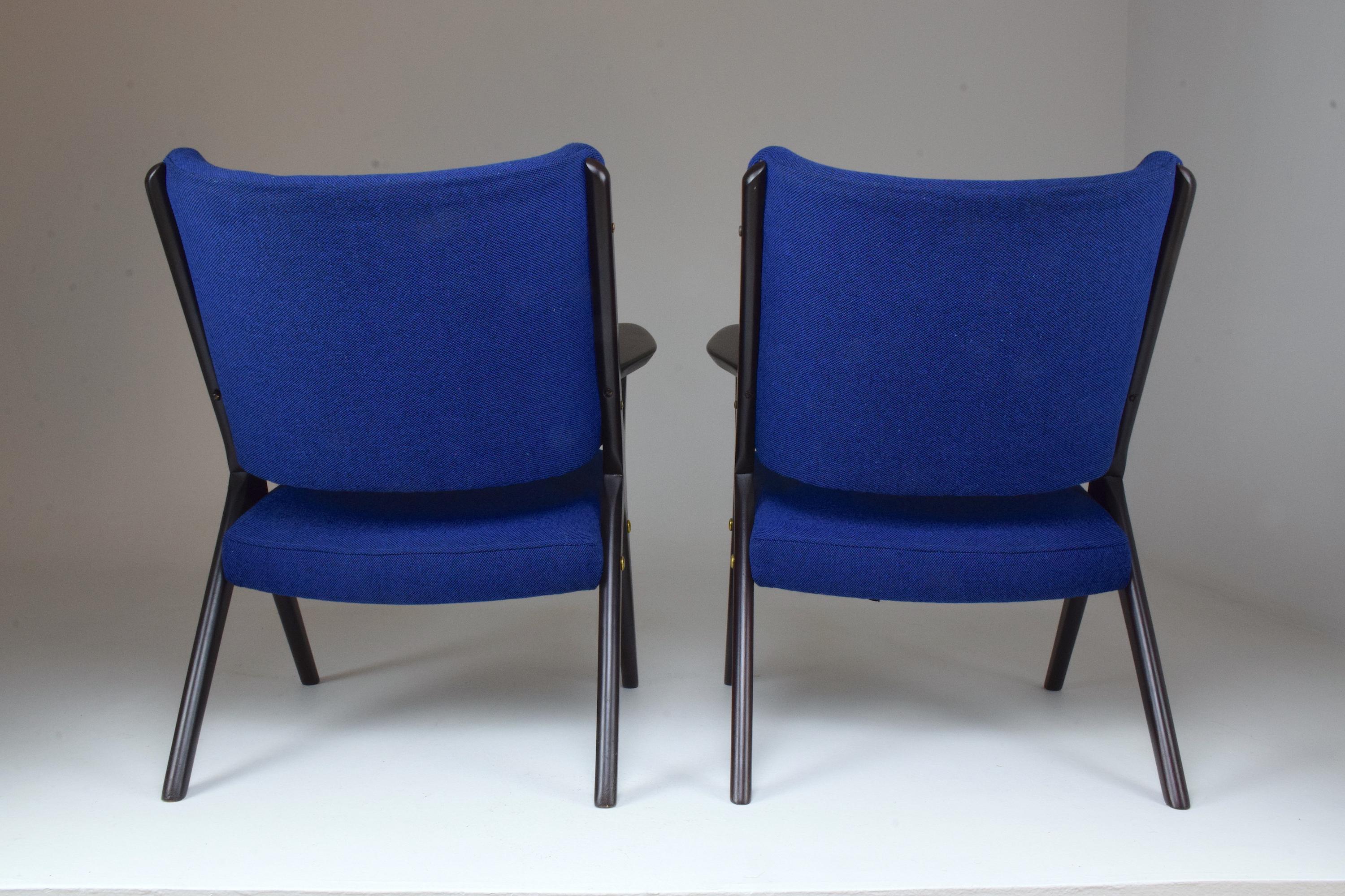 Upholstery Pair of Midcentury Italian Armchairs by Dal Vera, 1950s