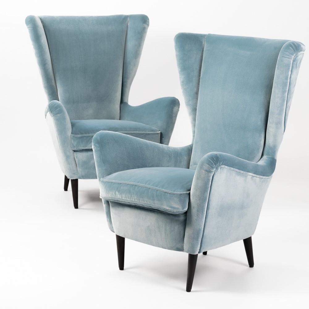 Mid-20th Century Pair of Mid-Century Italian Armchairs in Turquoise-Acqua Velvet by ISA, Bergamo For Sale