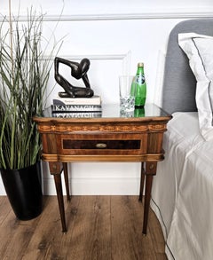 Pair of Mid-Century Italian Art Deco Nightstands Bedside Tables Walnut Glass Top