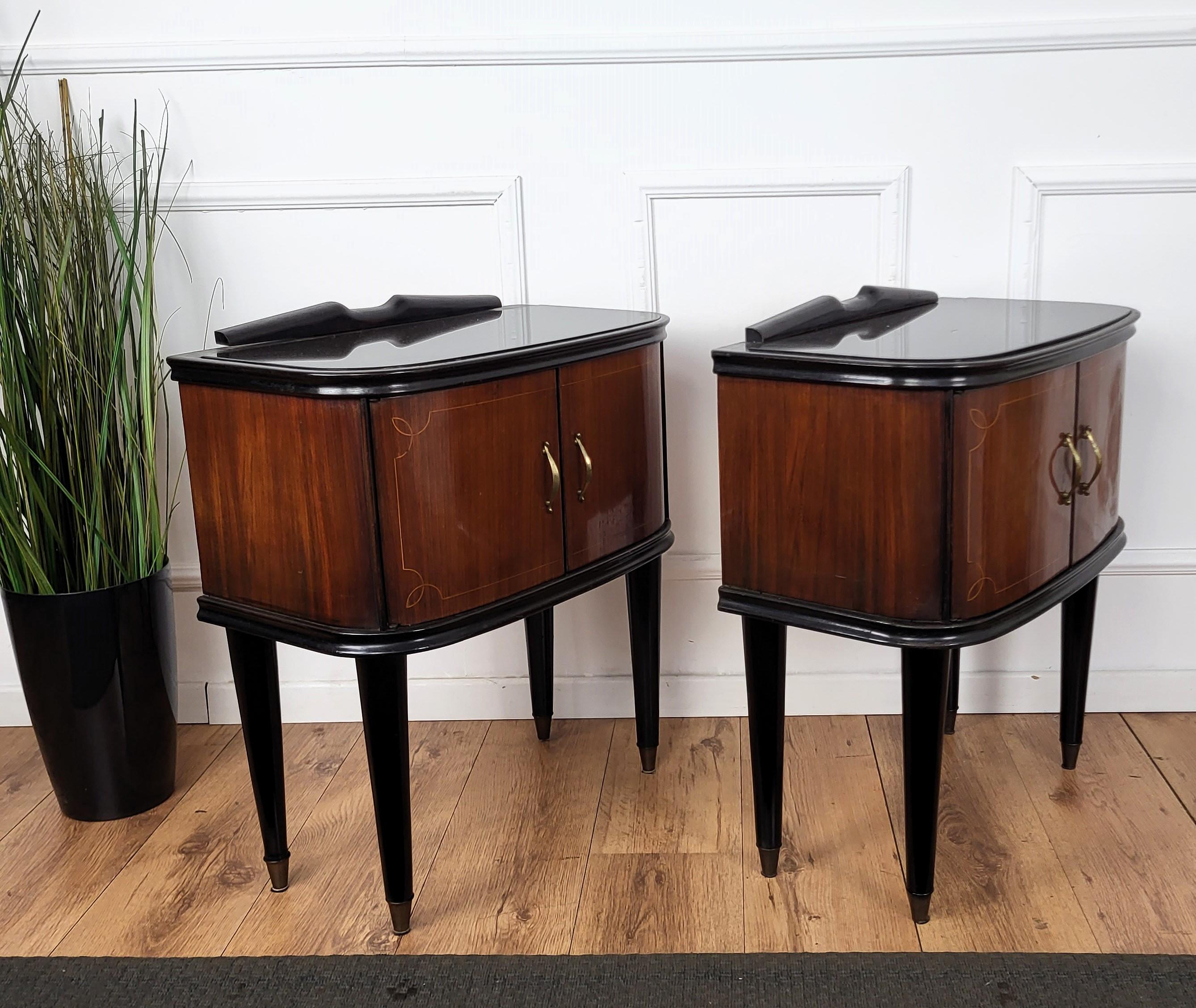 Pair of Mid-Century Italian Art Deco Nightstands Bedside Tables Walnut Glass Top For Sale 3