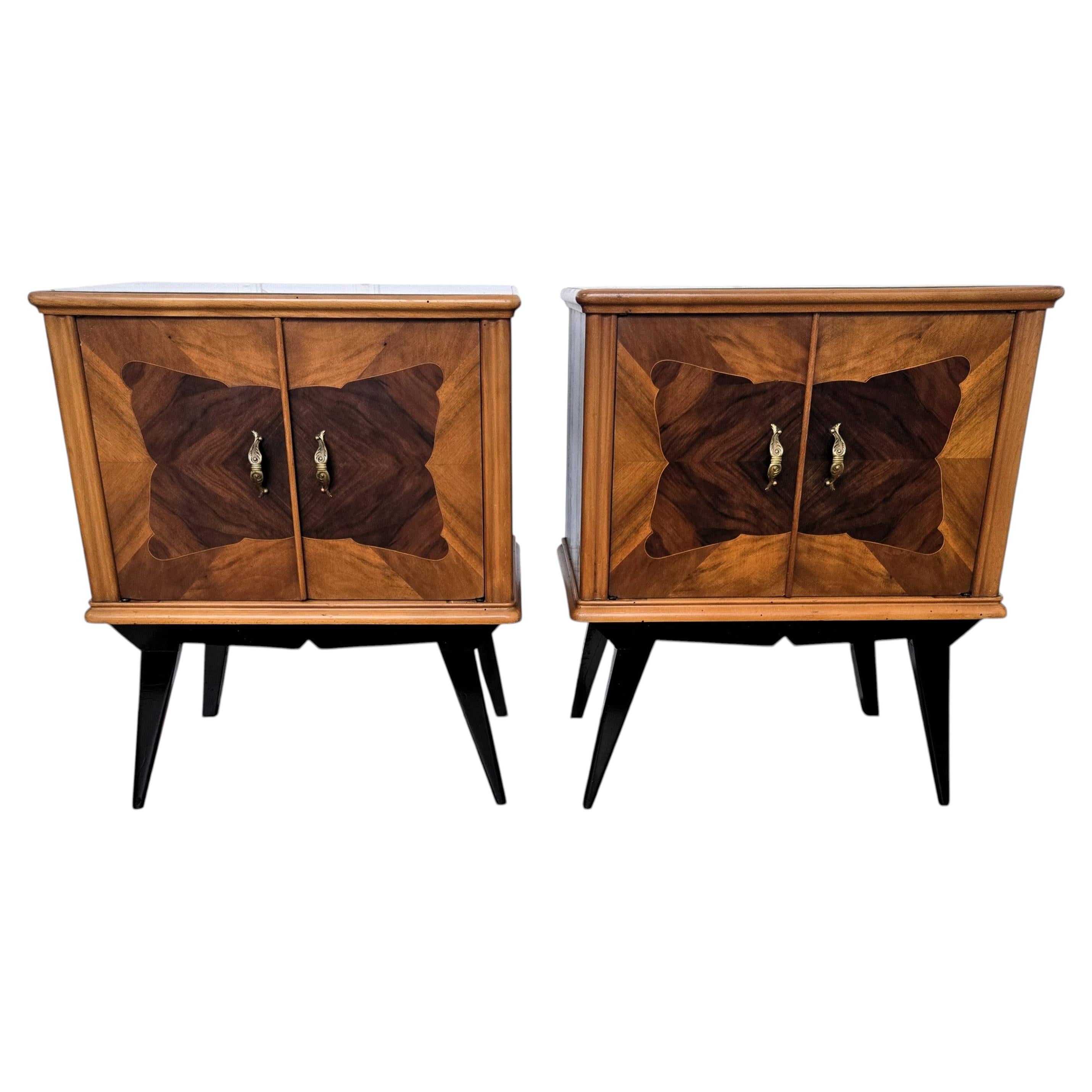 Pair of Mid-Century Italian Art Deco Nightstands Bedside Tables Walnut Glass Top