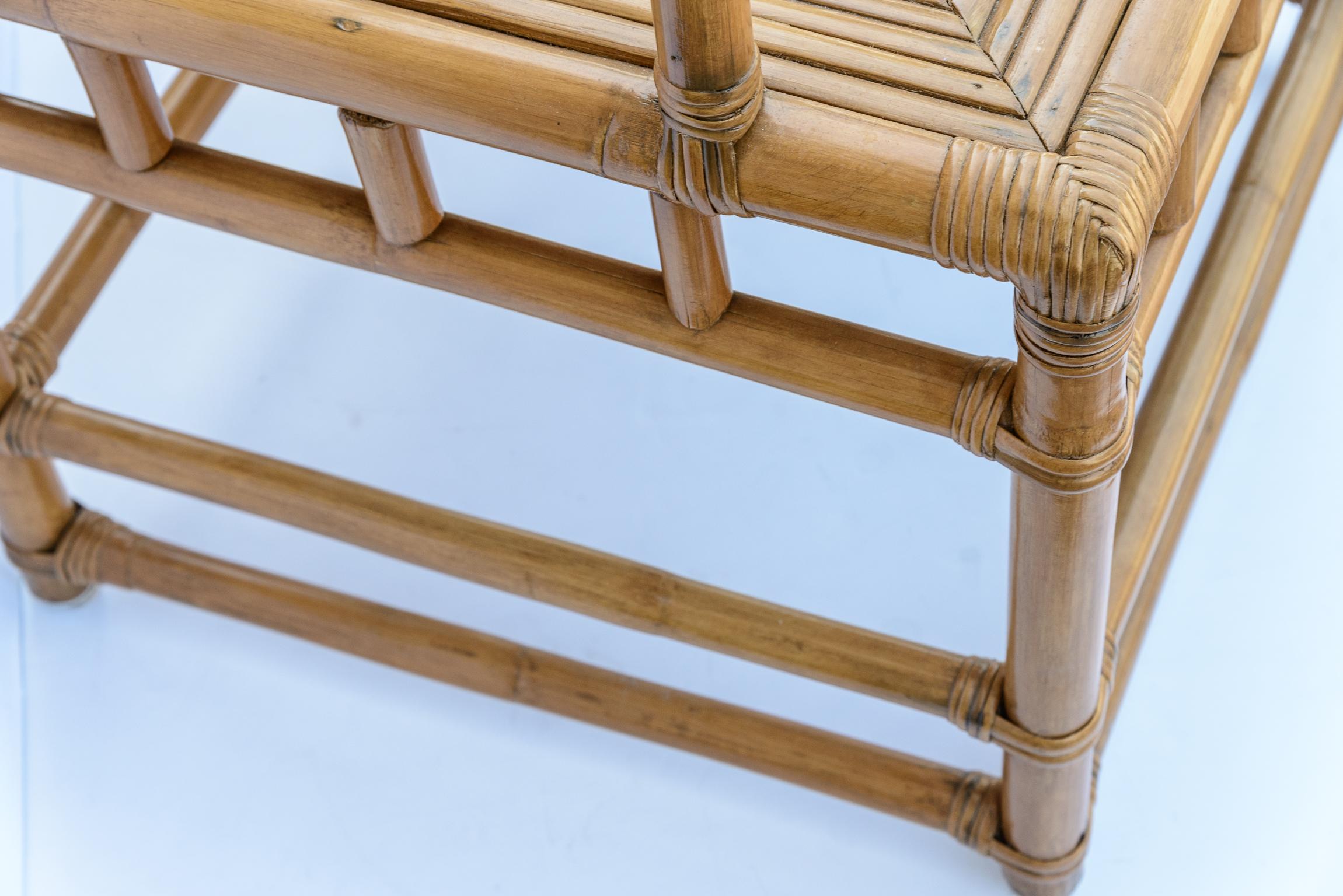 Sedie italiane in bambù e rattan, coppia anni '70 in vendita 8