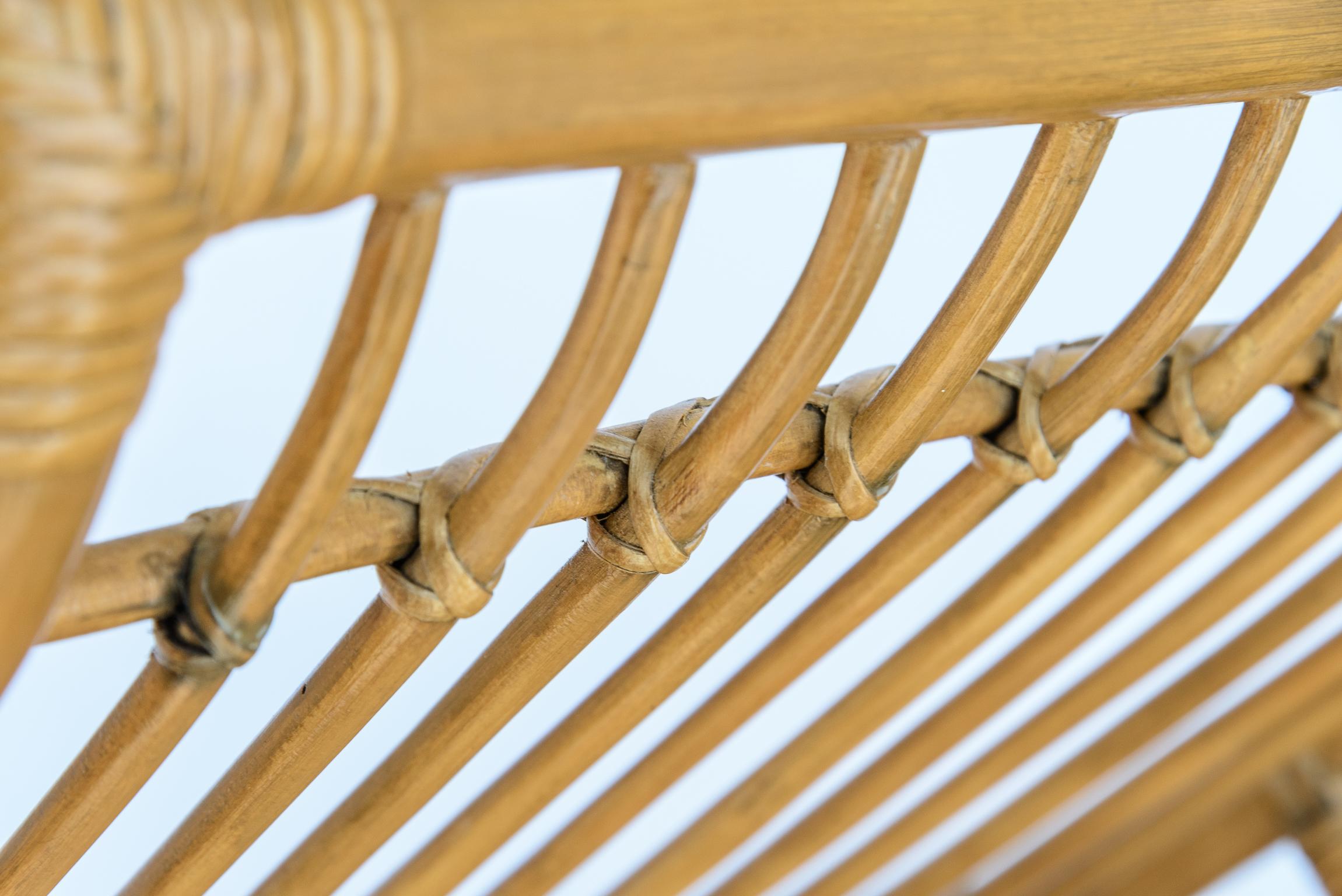 Fine XX secolo Sedie italiane in bambù e rattan, coppia anni '70 in vendita