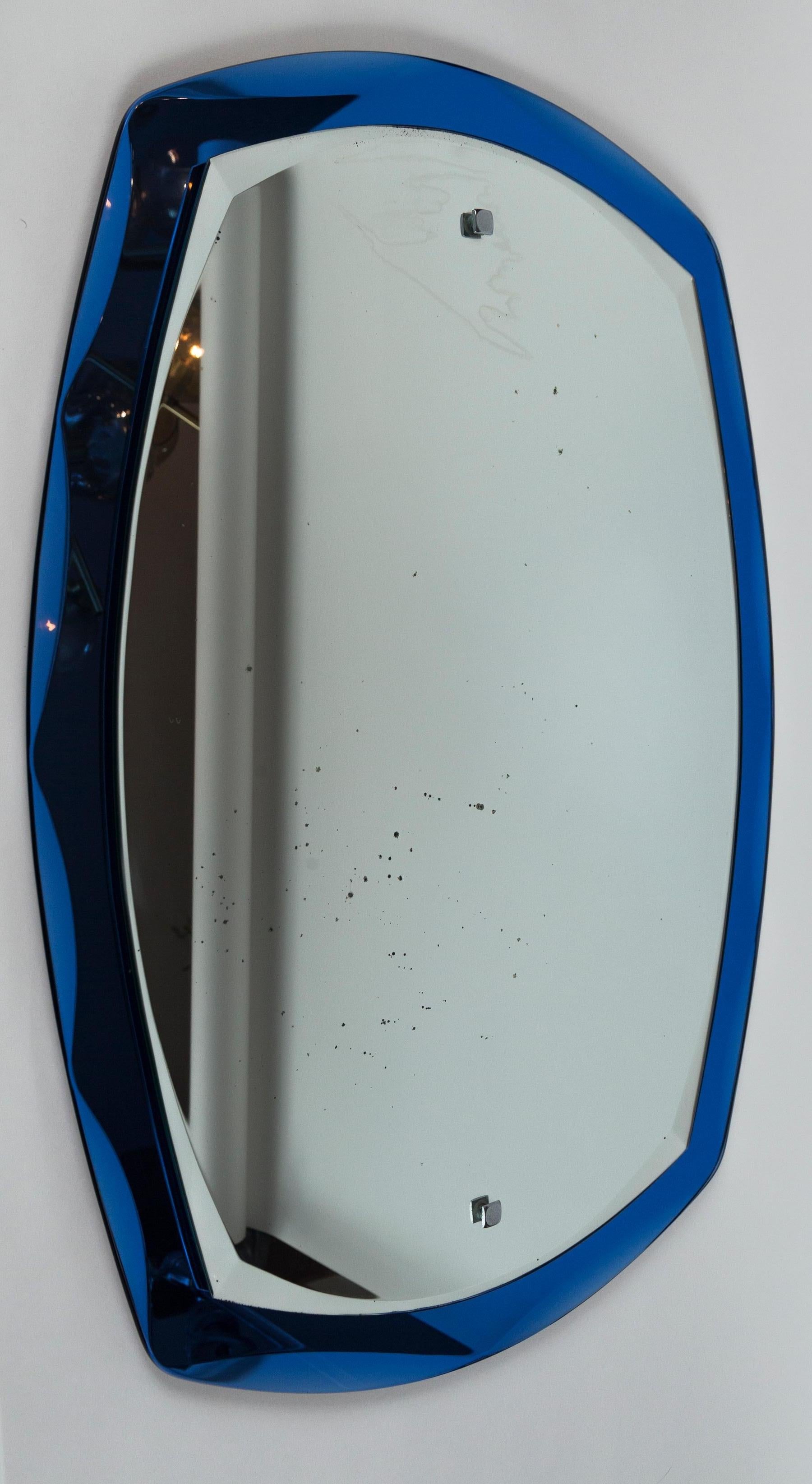 Pair of Mid Century Italian Blue Cristal Arte Wall Mirrors In Good Condition For Sale In Westport, CT