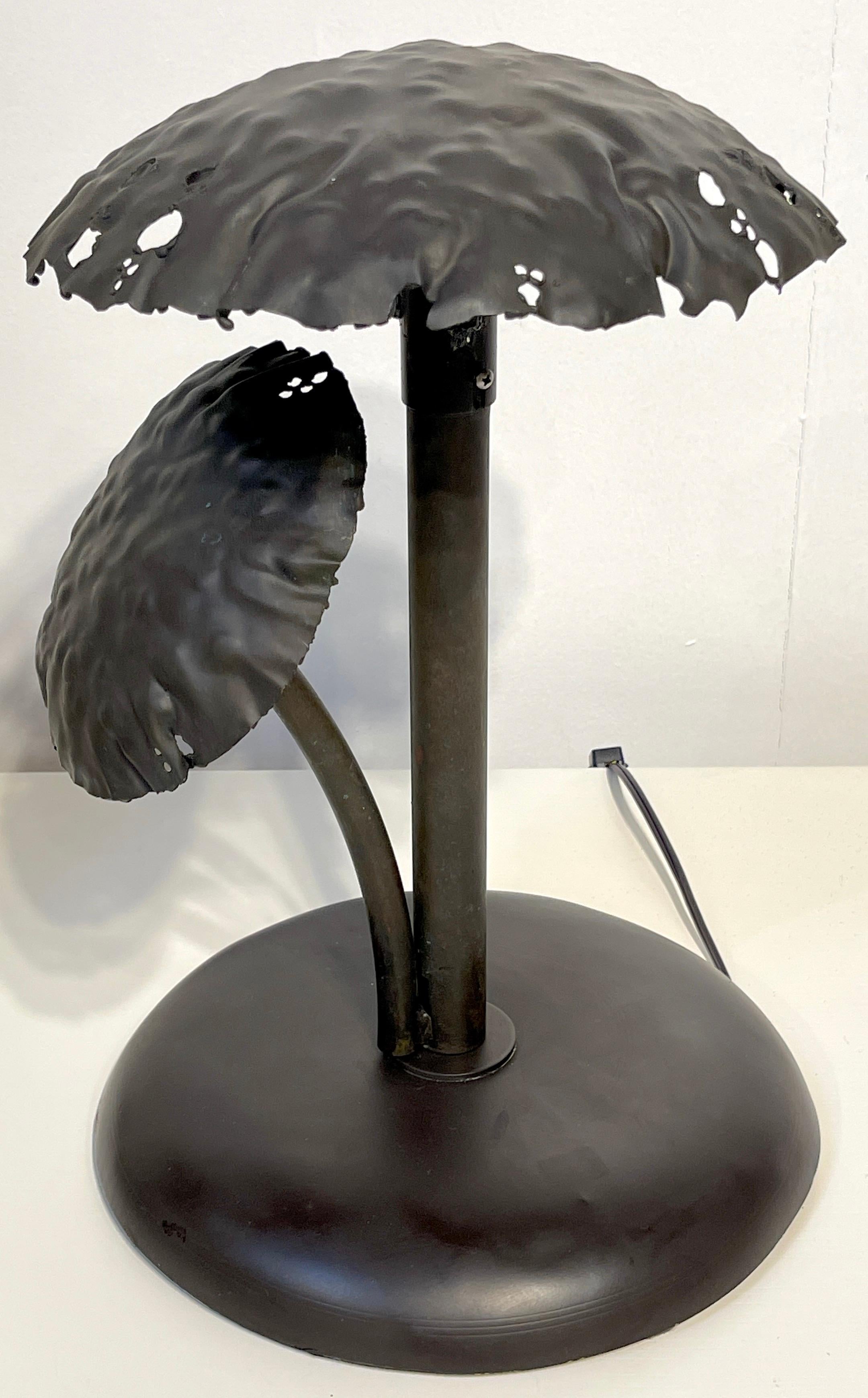 Pair of Mid-Century Italian Bronze Mushroom Lamps 5