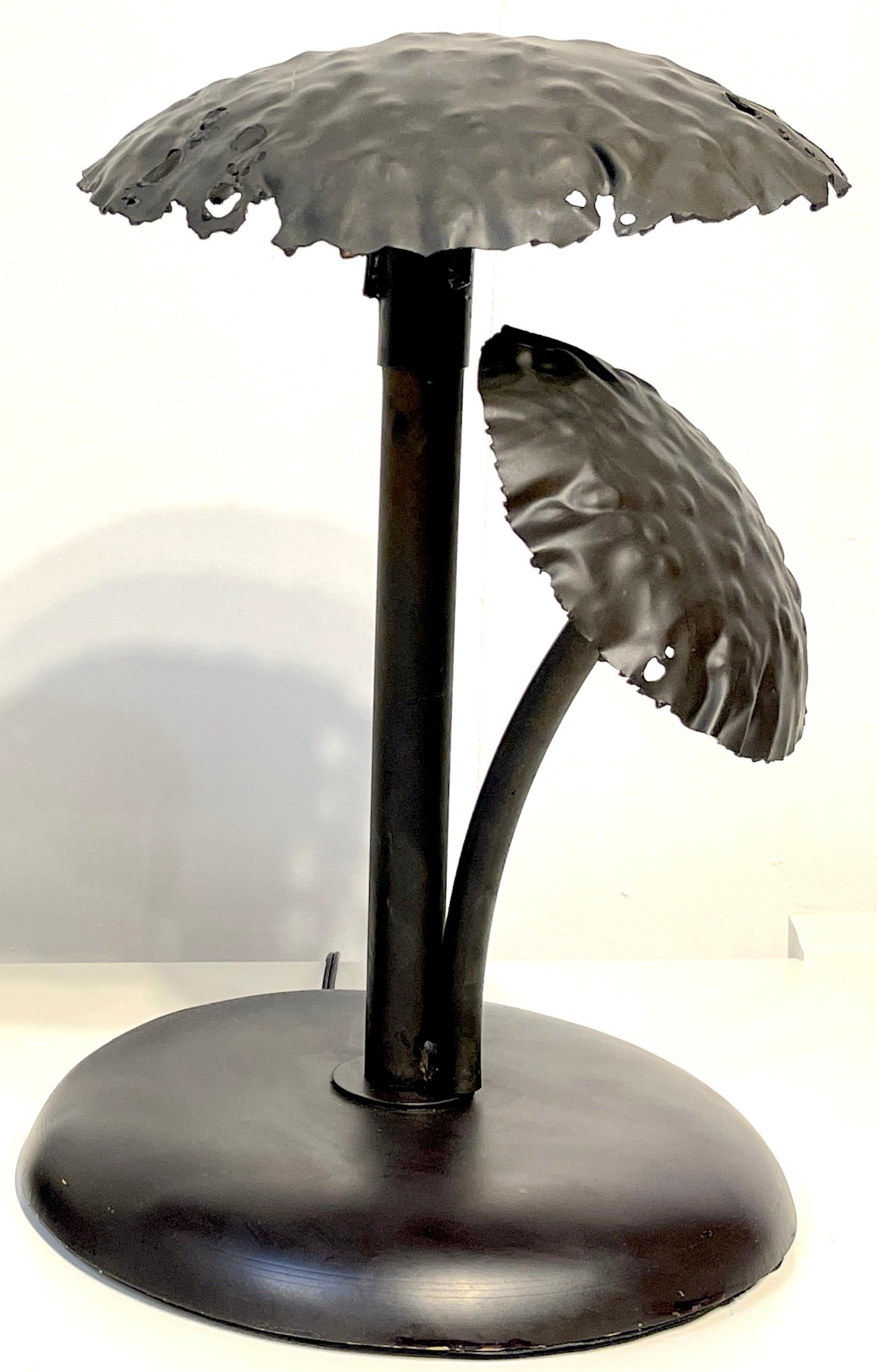 Mid-Century Modern Pair of Mid-Century Italian Bronze Mushroom Lamps