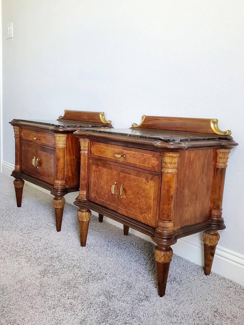 Pair of Mid-Century Italian Burlwood Marquetry Bedside Cabinet In Good Condition For Sale In Forney, TX