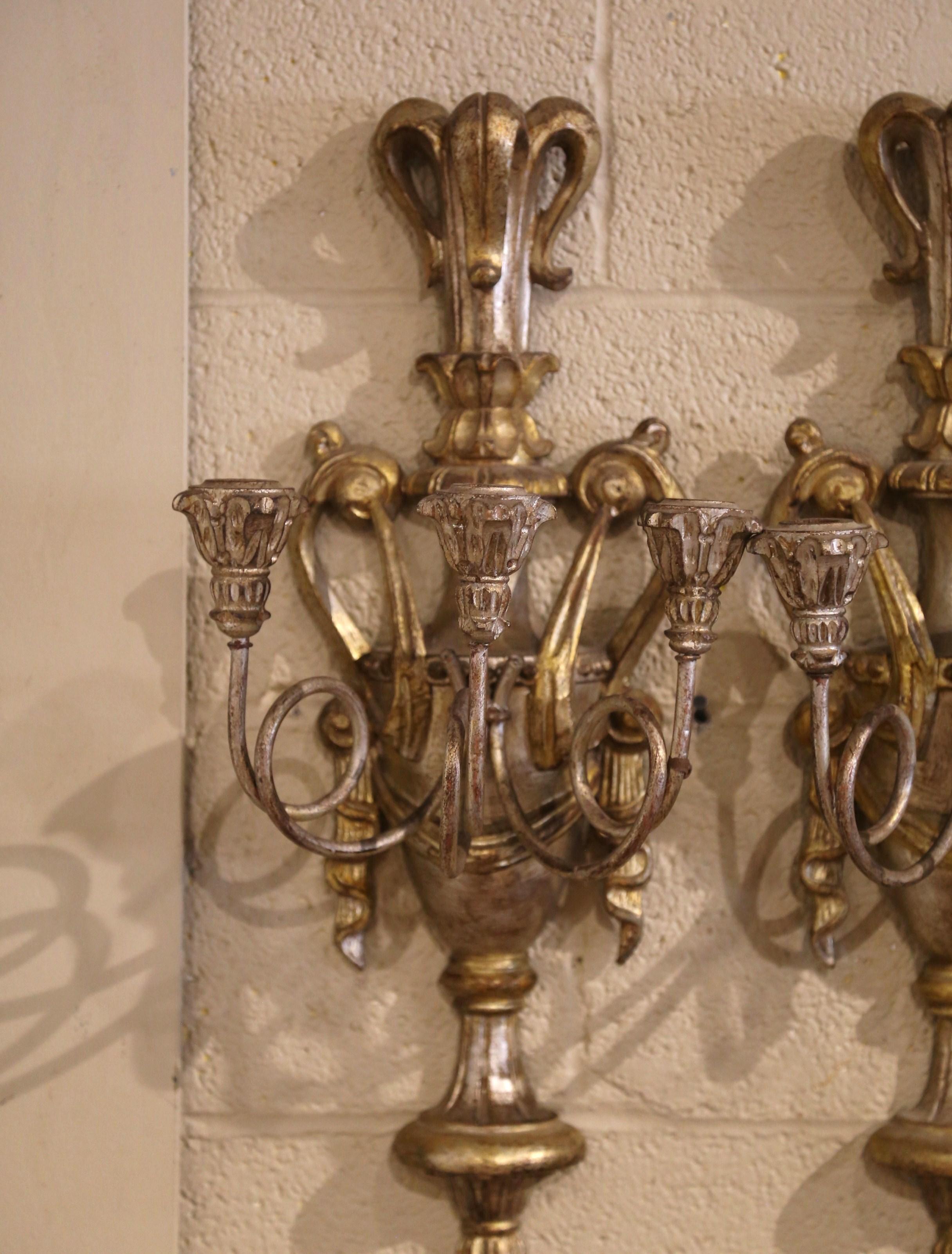 Hand-Carved Pair of Mid-Century Italian Carved and Iron Silver Leaf and Gilt Wall Sconces For Sale