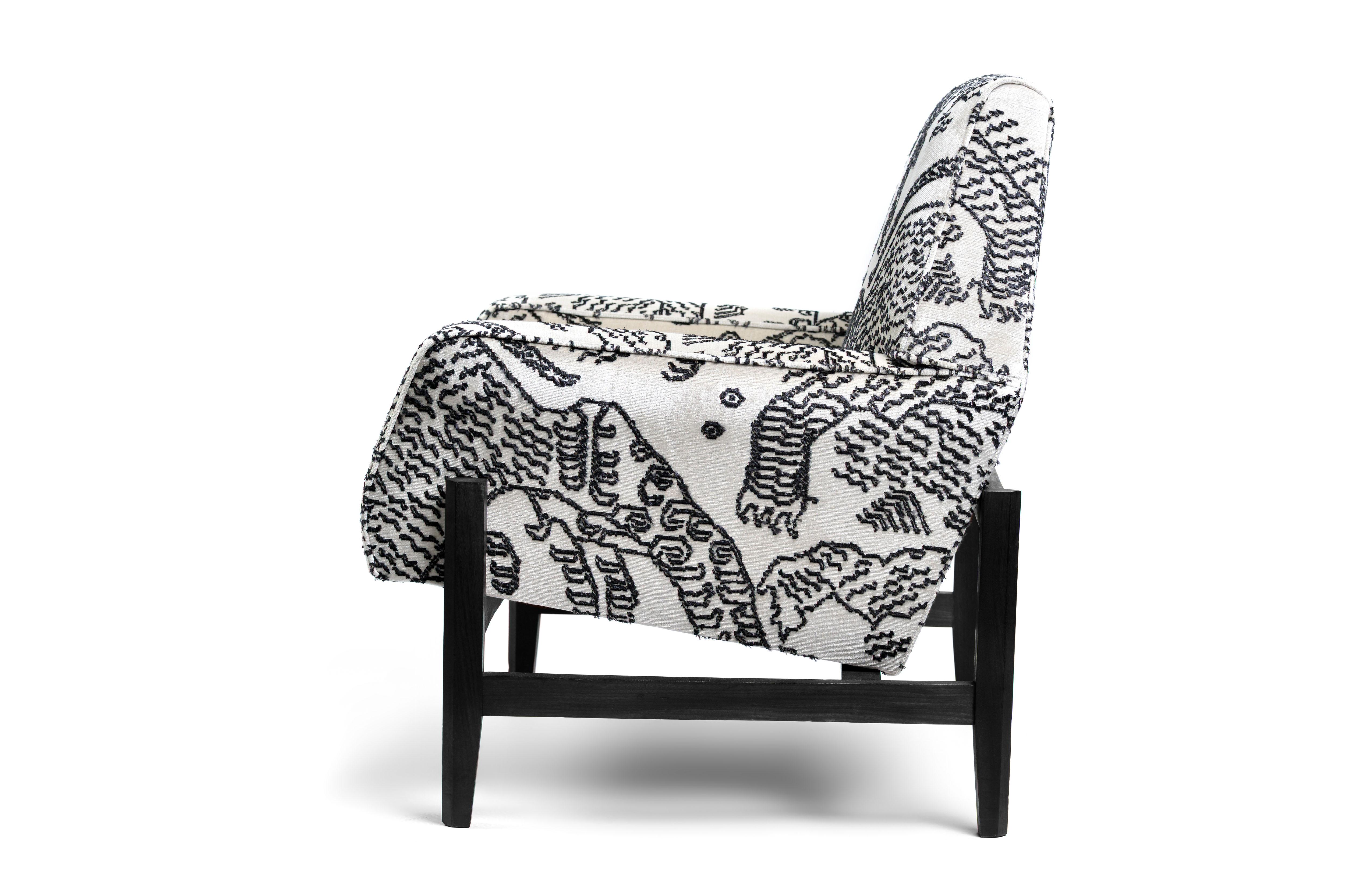 Mid-Century Modern Pair of Midcentury Italian Chairs Upholstered in Black and White Dedar Fabric