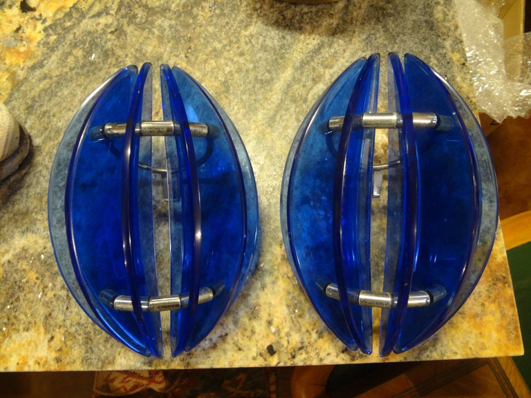 Mid-Century Modern Pair of Mid-Century Italian Cobalt Blue Glass Sconces by Veca For Sale