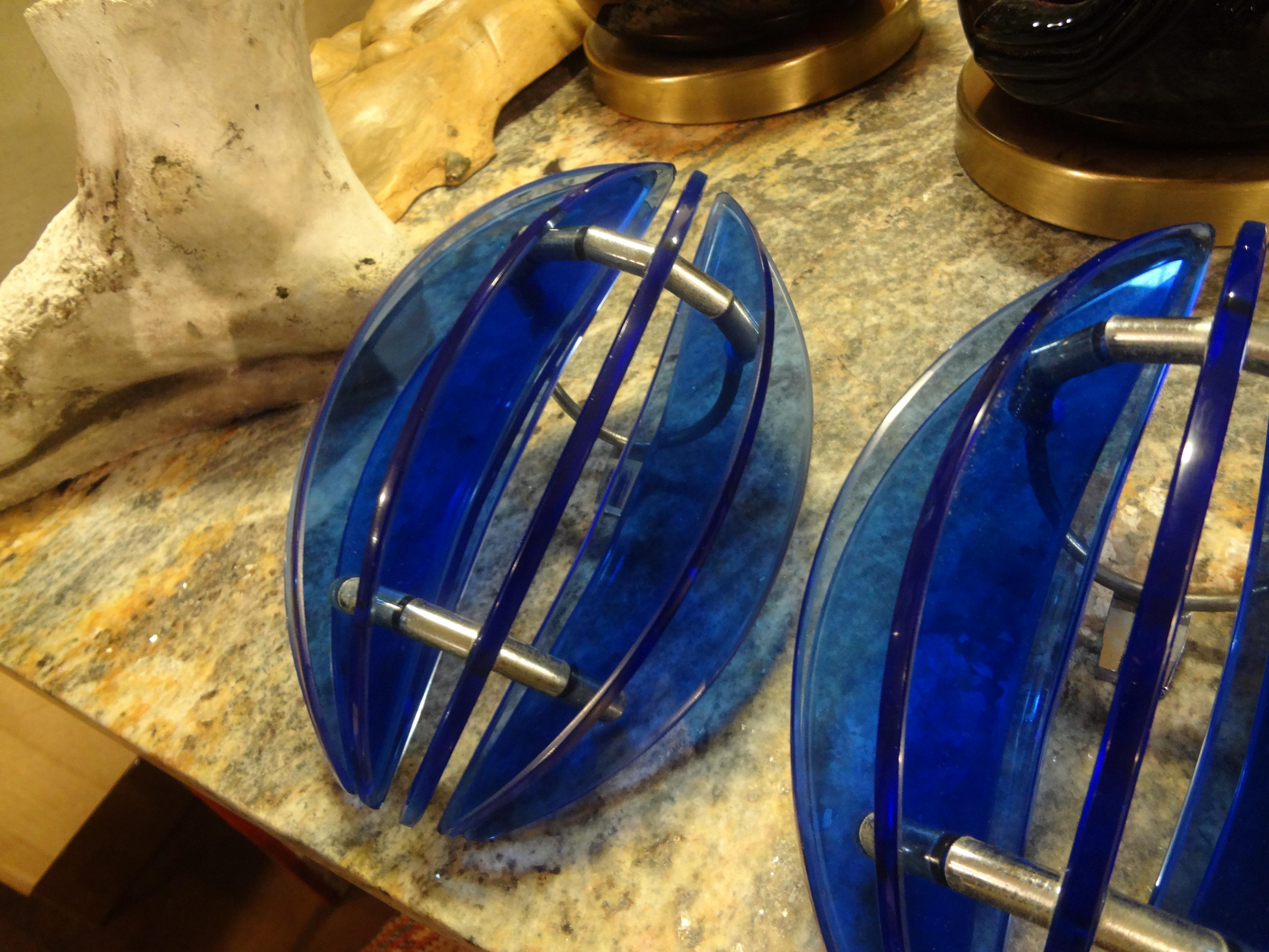 Mid-20th Century Pair of Midcentury Italian Cobalt Blue Glass Sconces by Veca For Sale