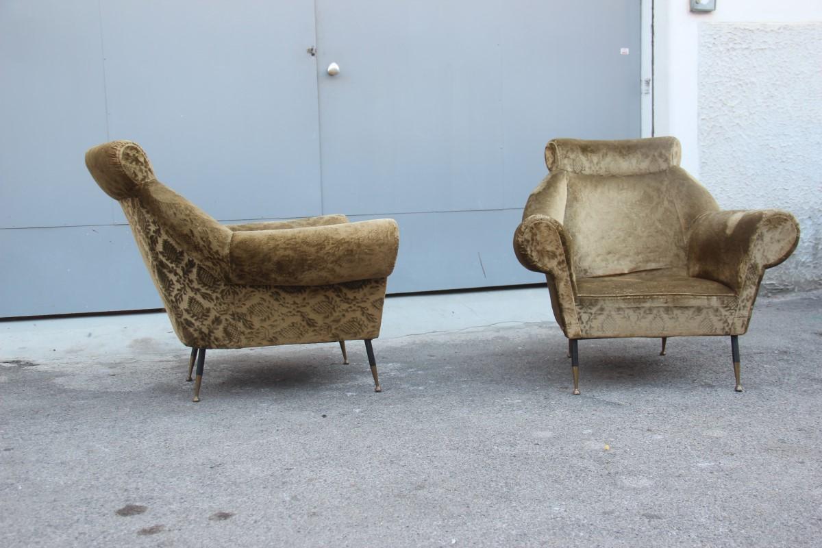 Pair of midcentury Italian design armchairs Gigi Radice for Minotti 1950 green.
   