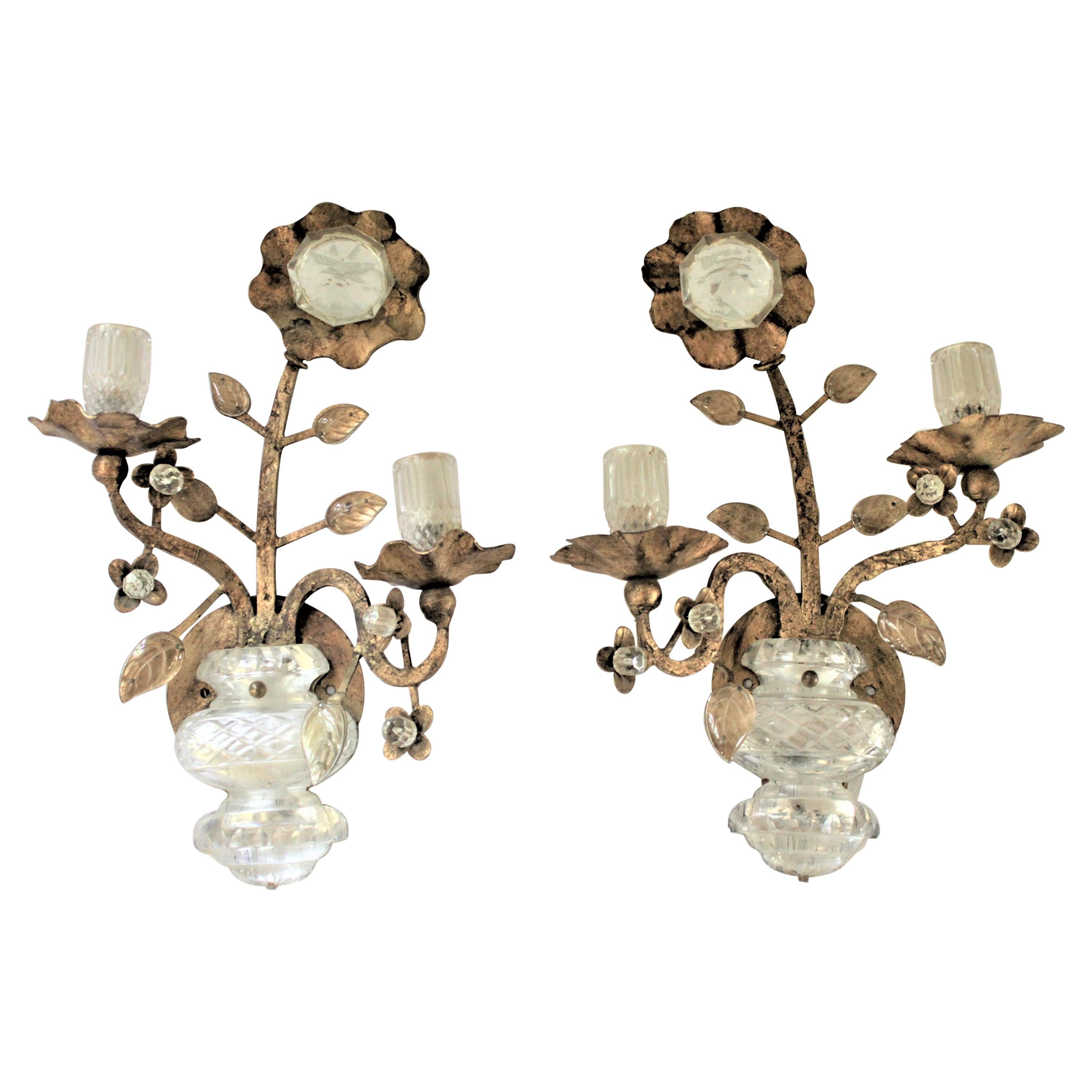 Pair of Mid-Century Italian Gilt Hollywood Regency Potted Flowers Wall Sconces