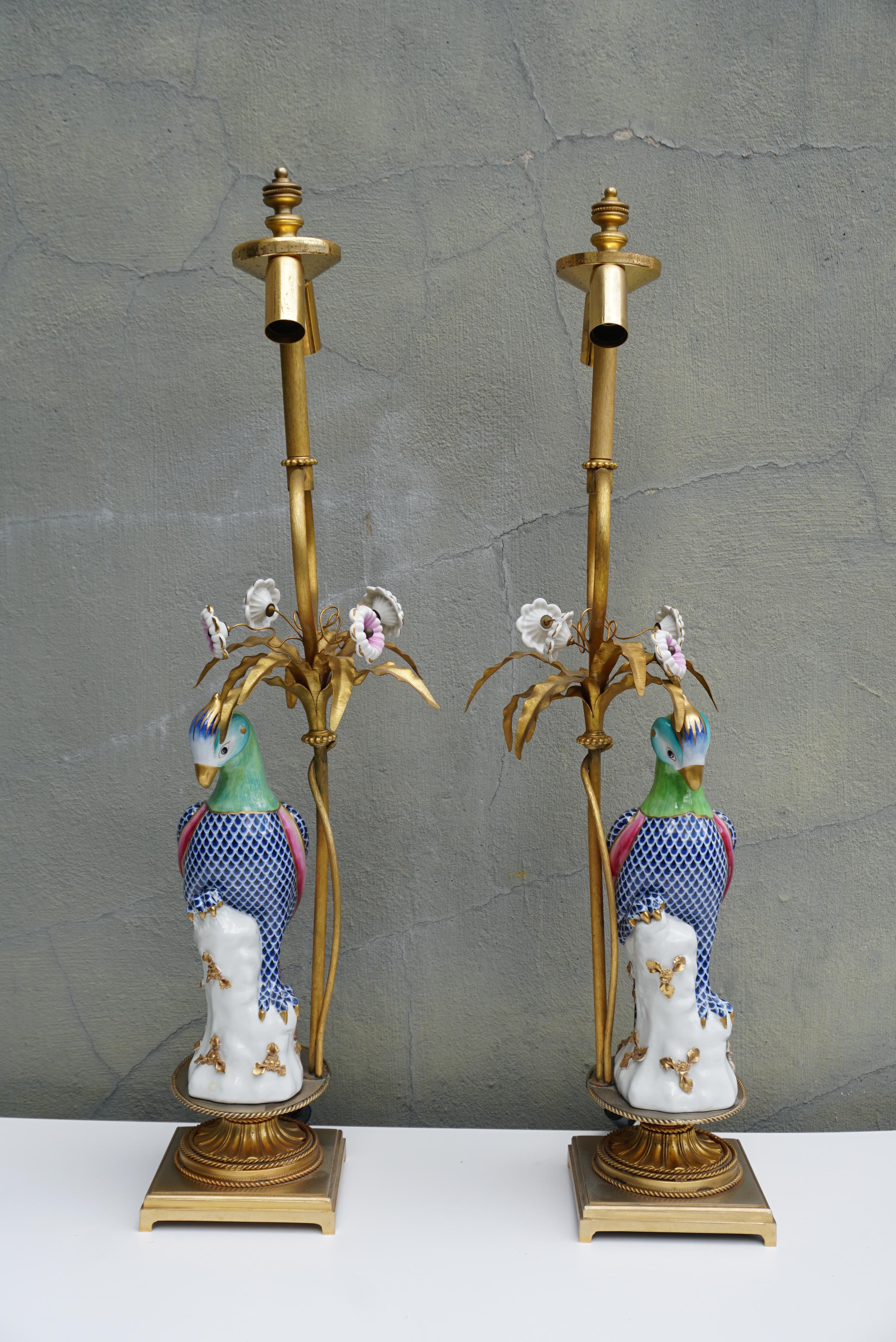 Pair of Mid Century Italian Giulia Mangani Porcelain Parrot Bird Table Lamps 3