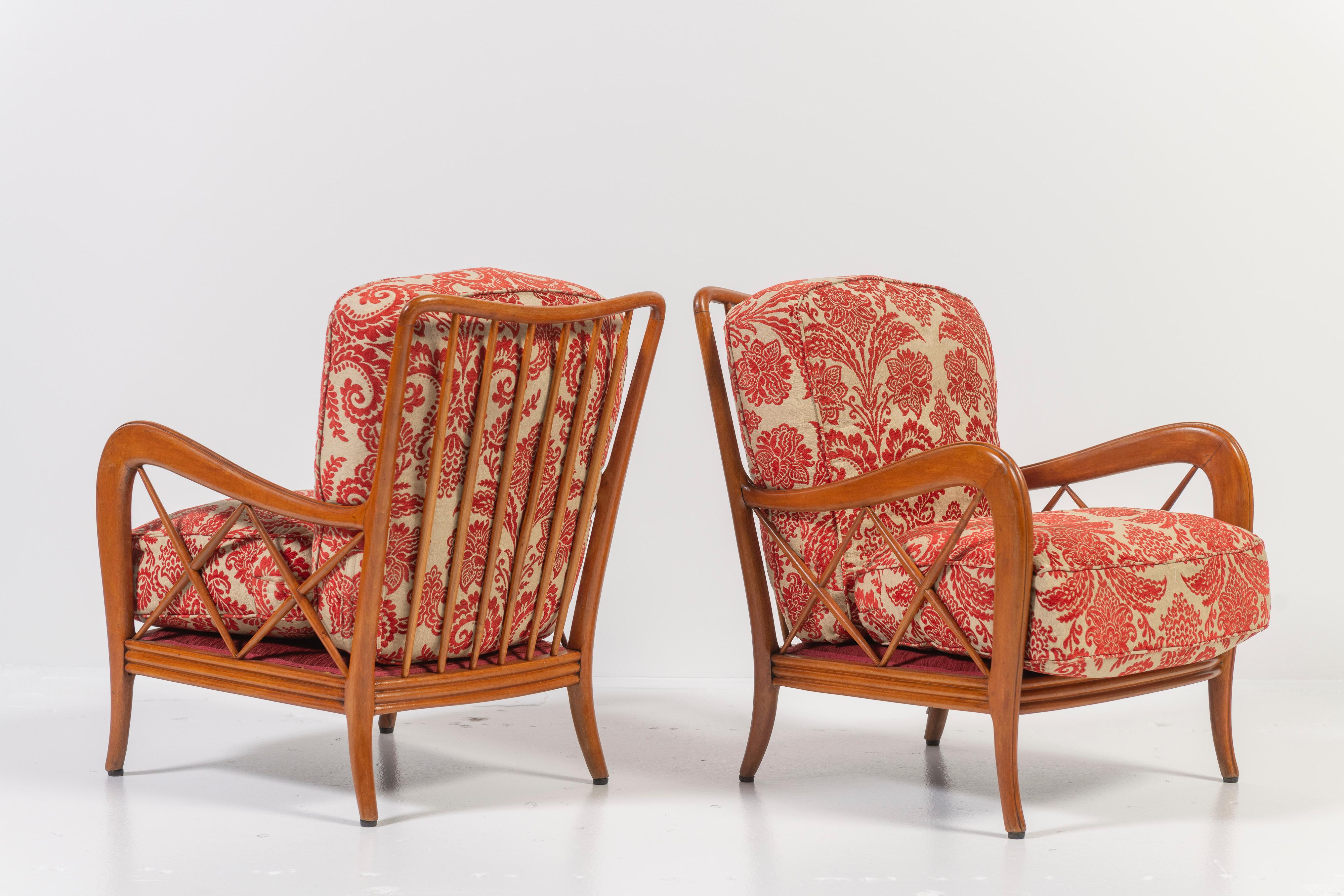 Pair of Mid-Century Italian Lounge Chairs by Paolo Buffa 2