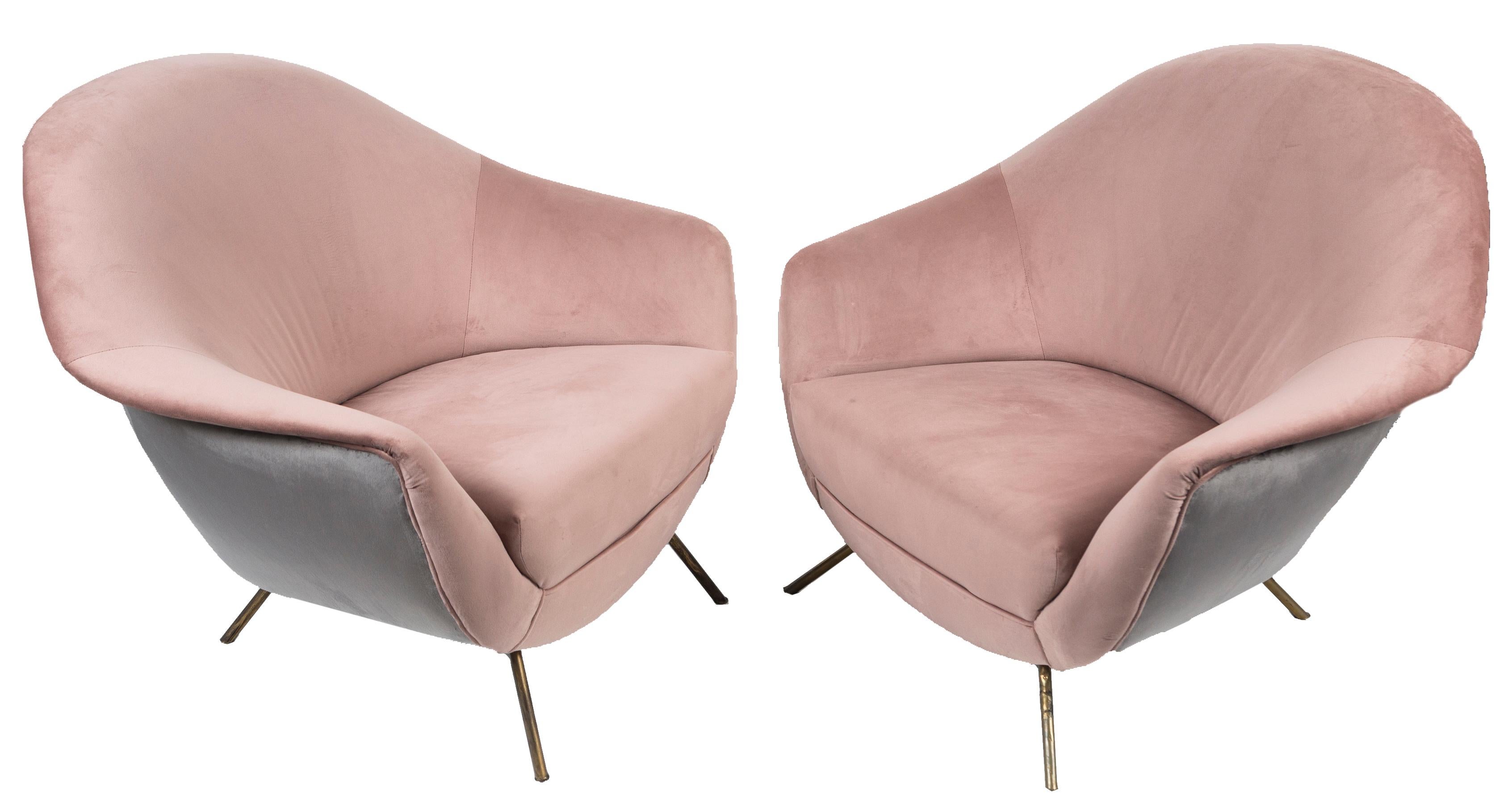 Lovely and compfortable pair of vintage barrel back lounge chairs with newly upholstered dusty rose and silver greige velour fabric. Leg frames in a chunky metal with x- supports .

Attributed Guglielmo Veronesi produced by ISA Bergamo
 
Condition: