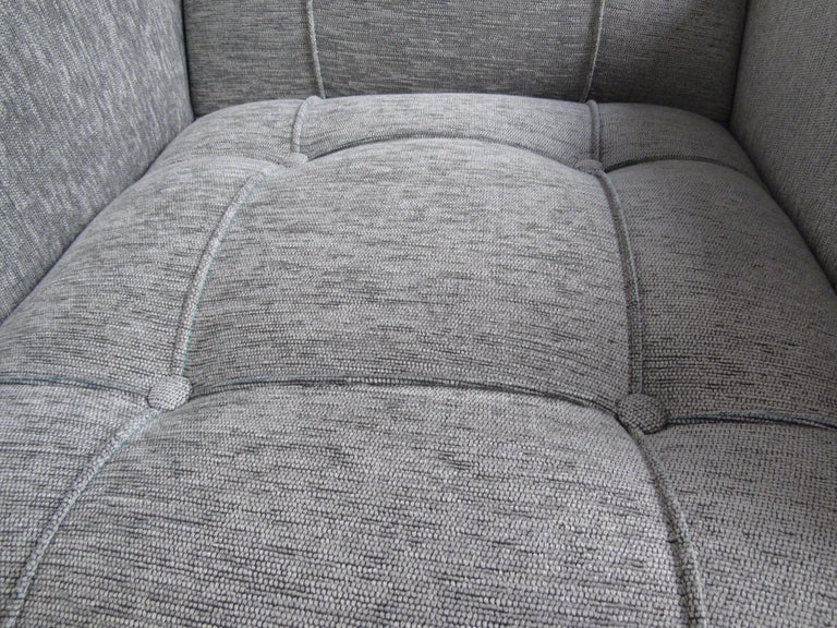 Pair of Midcentury Italian Lounge Chairs For Sale at 1stDibs
