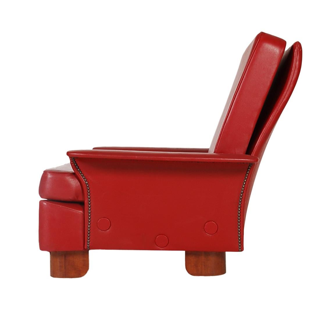 Paire de fauteuils de salon ou fauteuils club Art Déco rouges de style italien mi-siècle moderne en vente 4