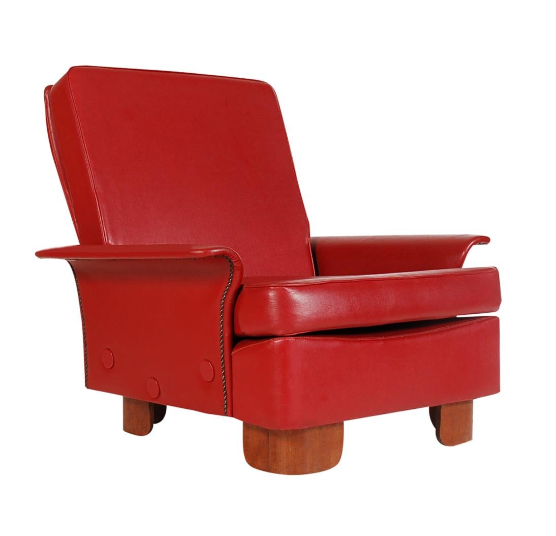Ein Paar italienische moderne Art-Déco-Lounge- oder Clubsessel aus der Mitte des Jahrhunderts in Rot im Angebot 4