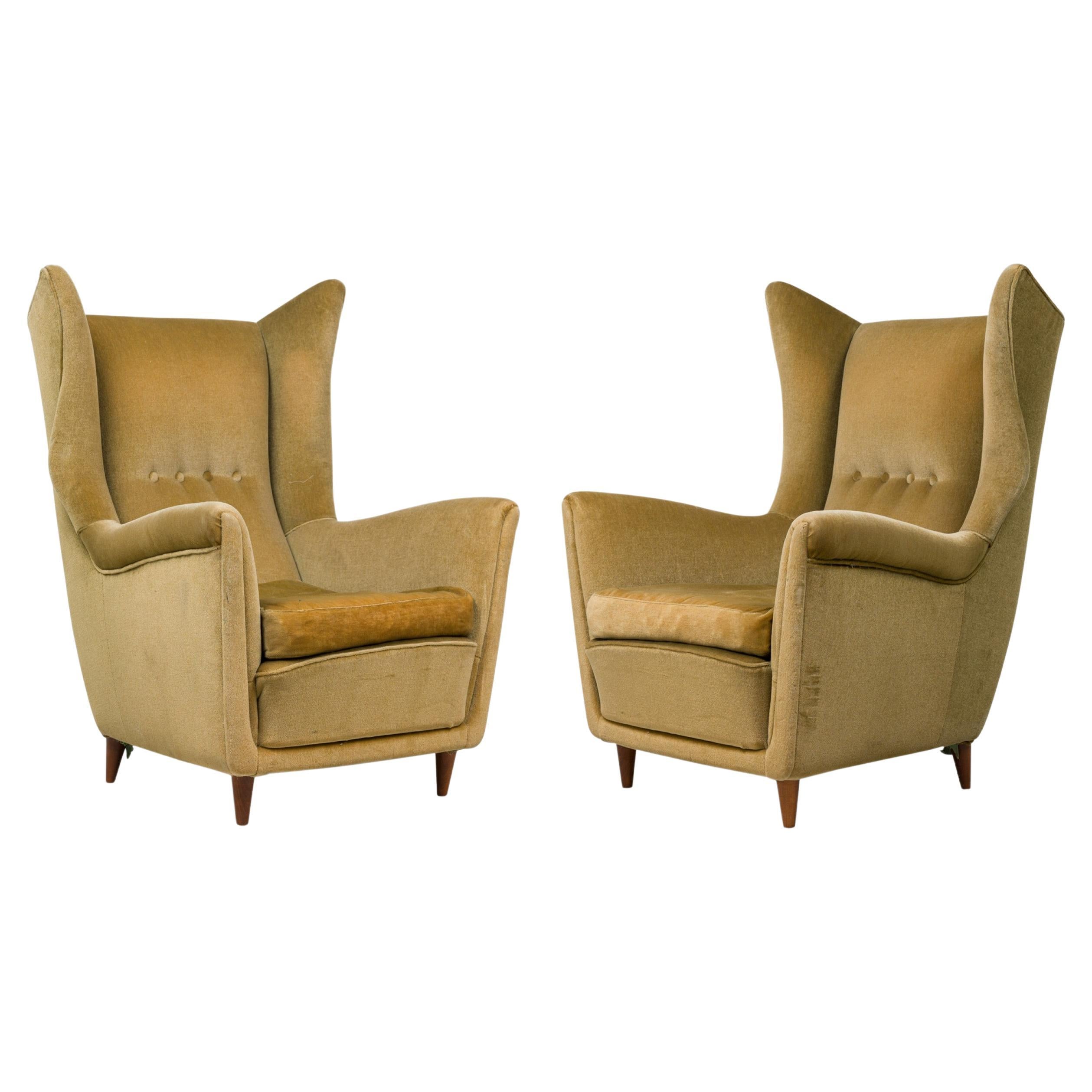 Pair of Midcentury Italian Modern Gold Velvet Upholstered Lounge / Armchairs For Sale