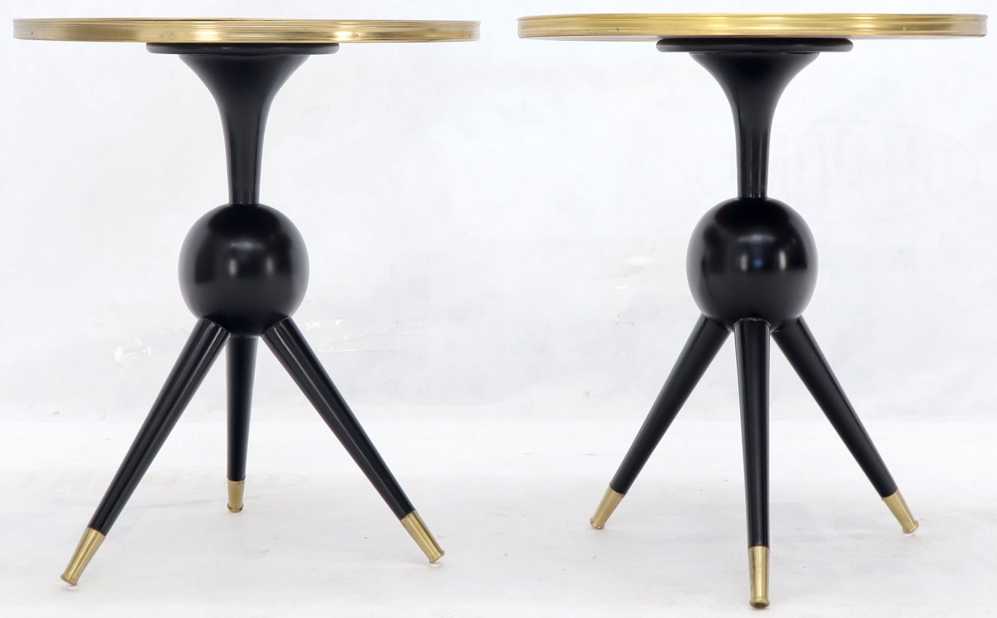 Pair of Midcentury Italian Modern Rosewood Tops Brass Edge Ebonized Base Tables In Excellent Condition In Rockaway, NJ