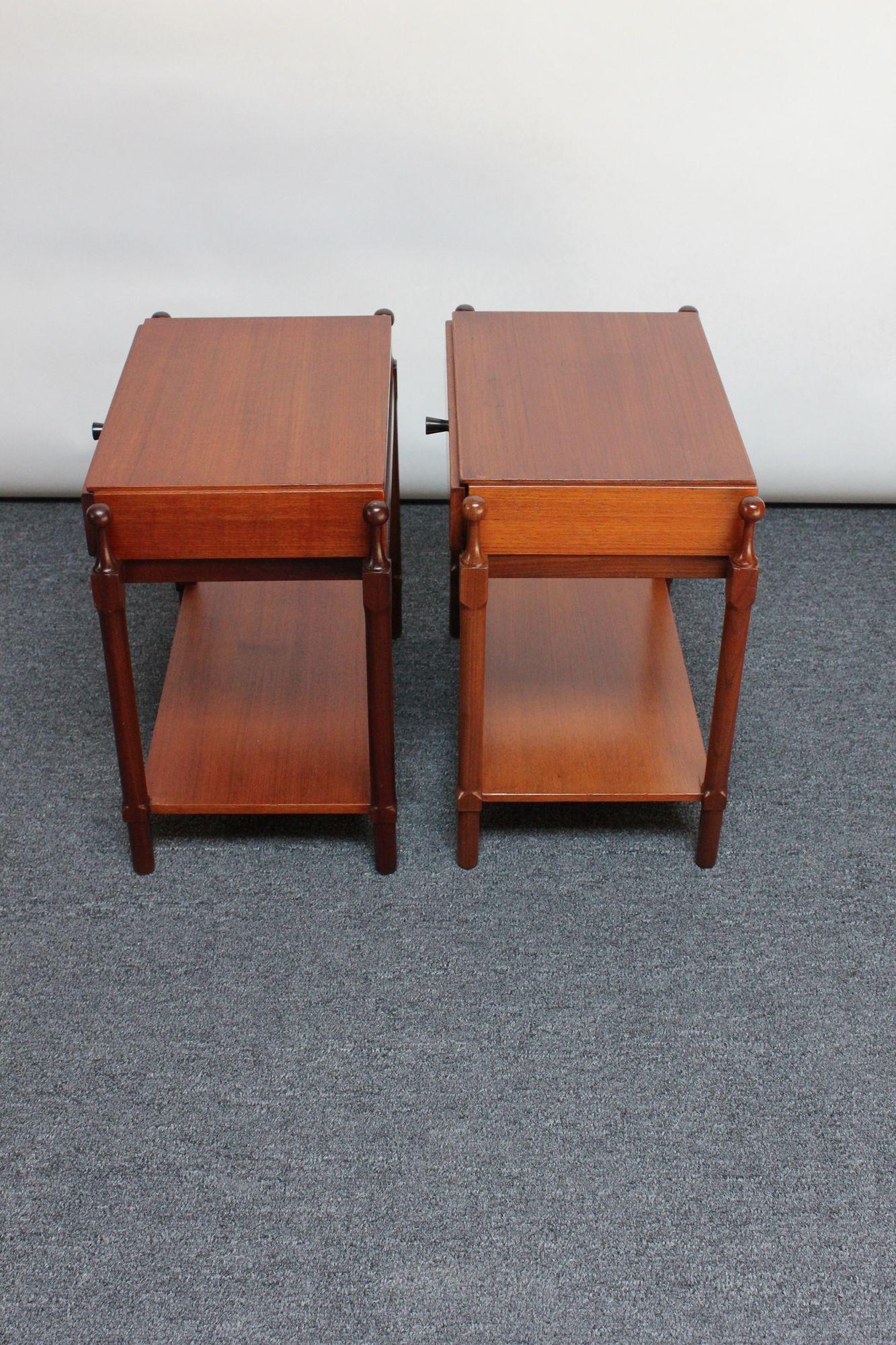 Pair of Mid-Century Italian Modern Teak Nightstands by Fratelli Proserpio  9