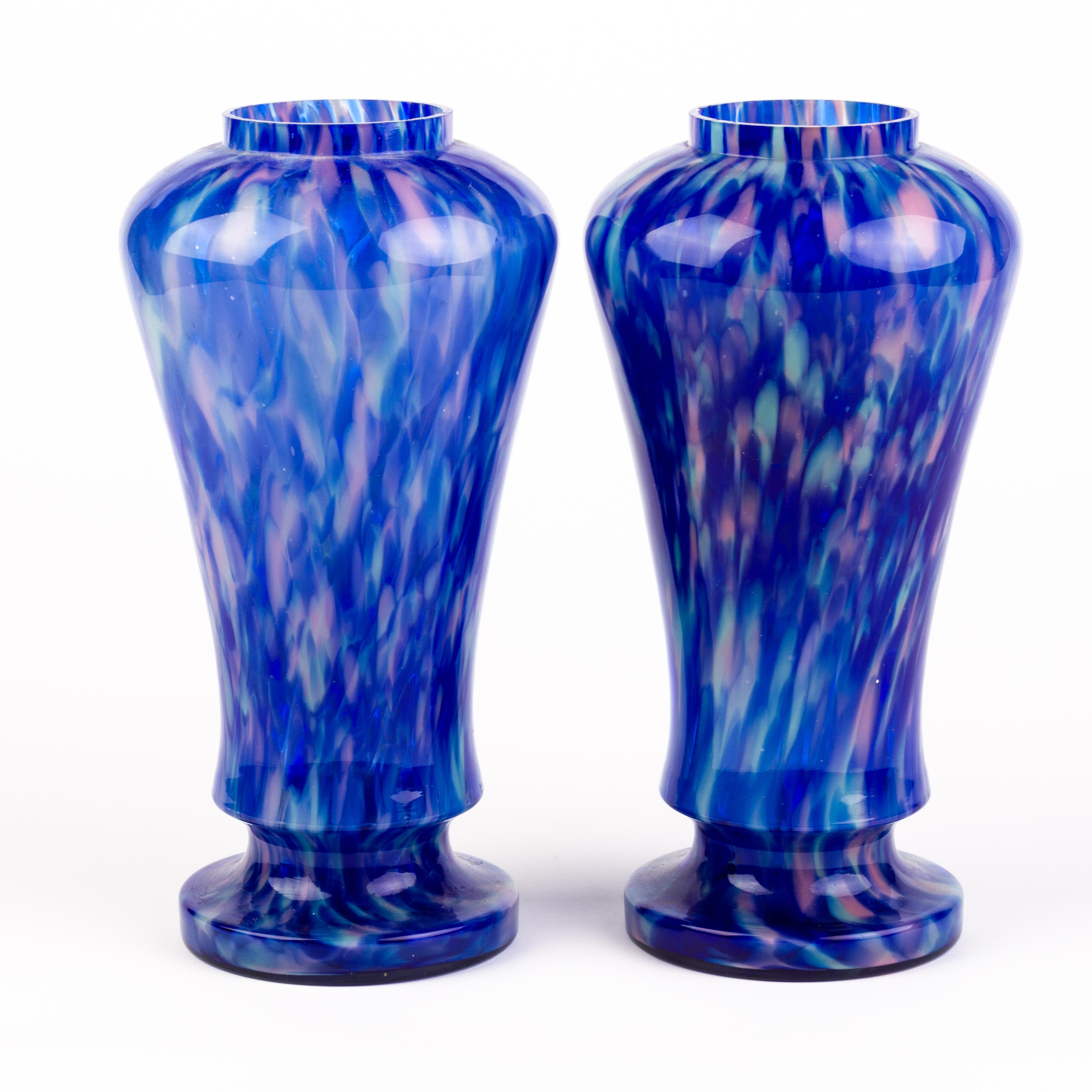 Pair of Mid-Century Italian Murano Venetian Splatter Blue Glass Baluster Vases
Good condition
Free international shipping.