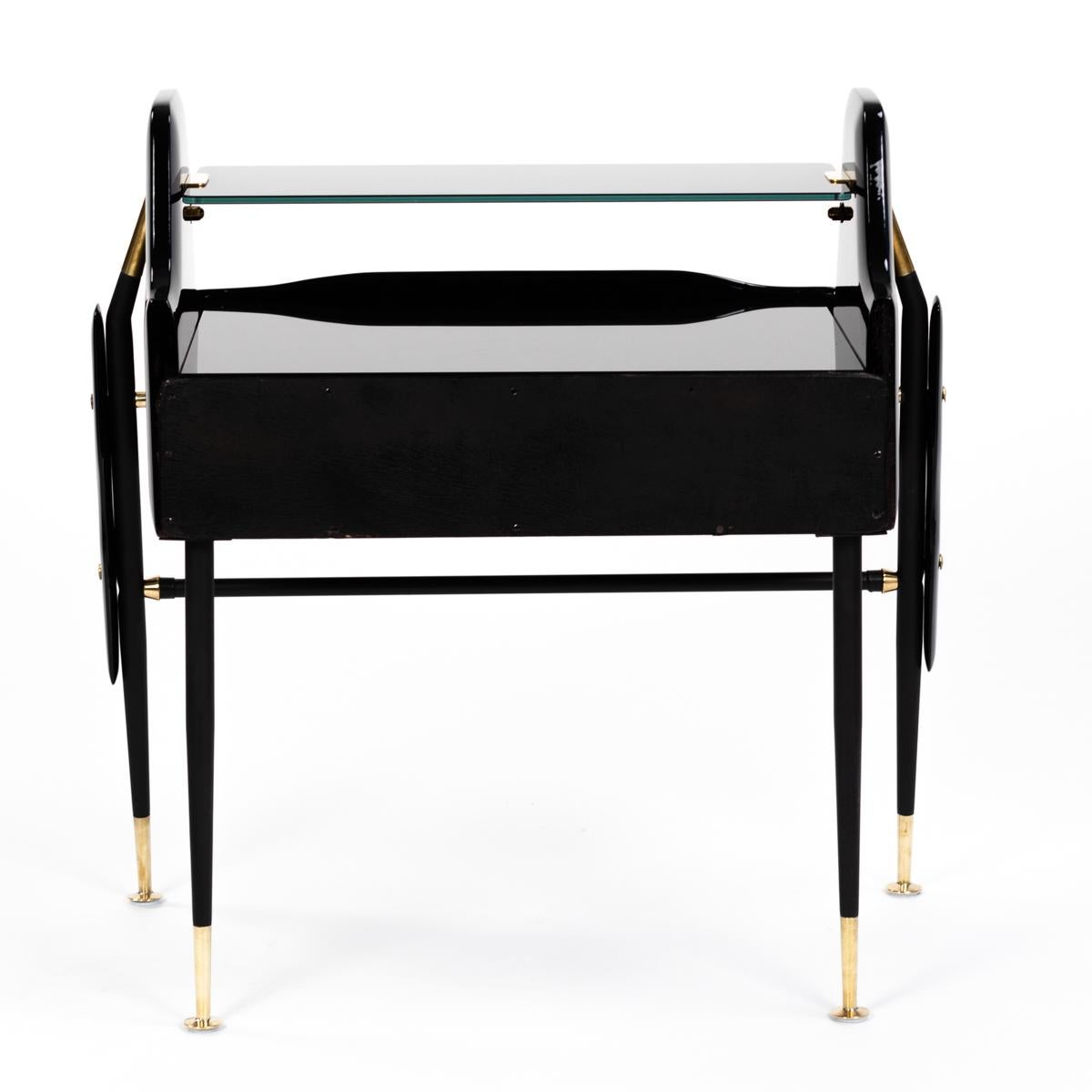 Pair of Midcentury Italian Night Stands Black Lacquered, Brass Details, 1950s 2