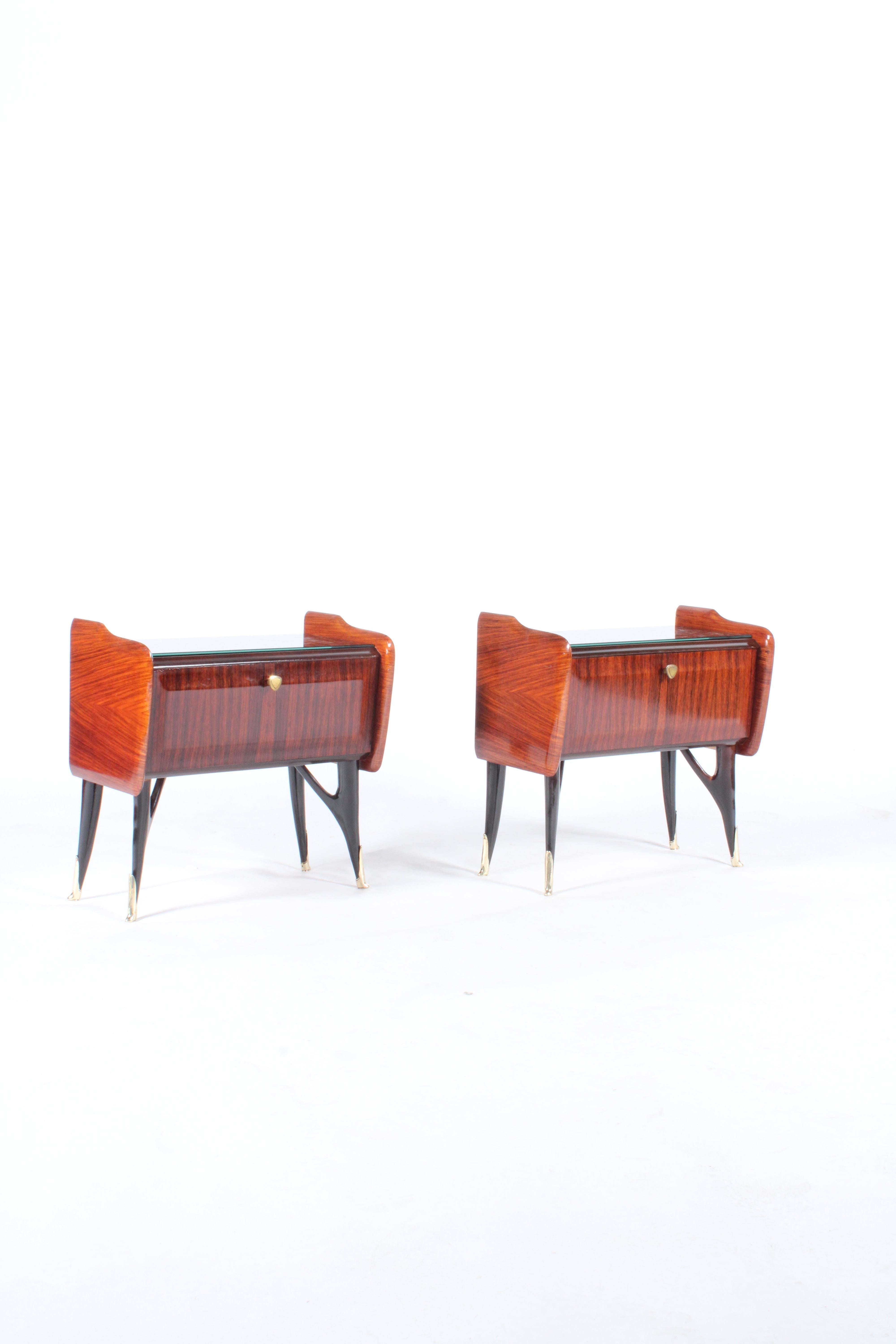Pair of Midcentury Italian Nightstands in the Manner of Ico Parisi For Sale 7