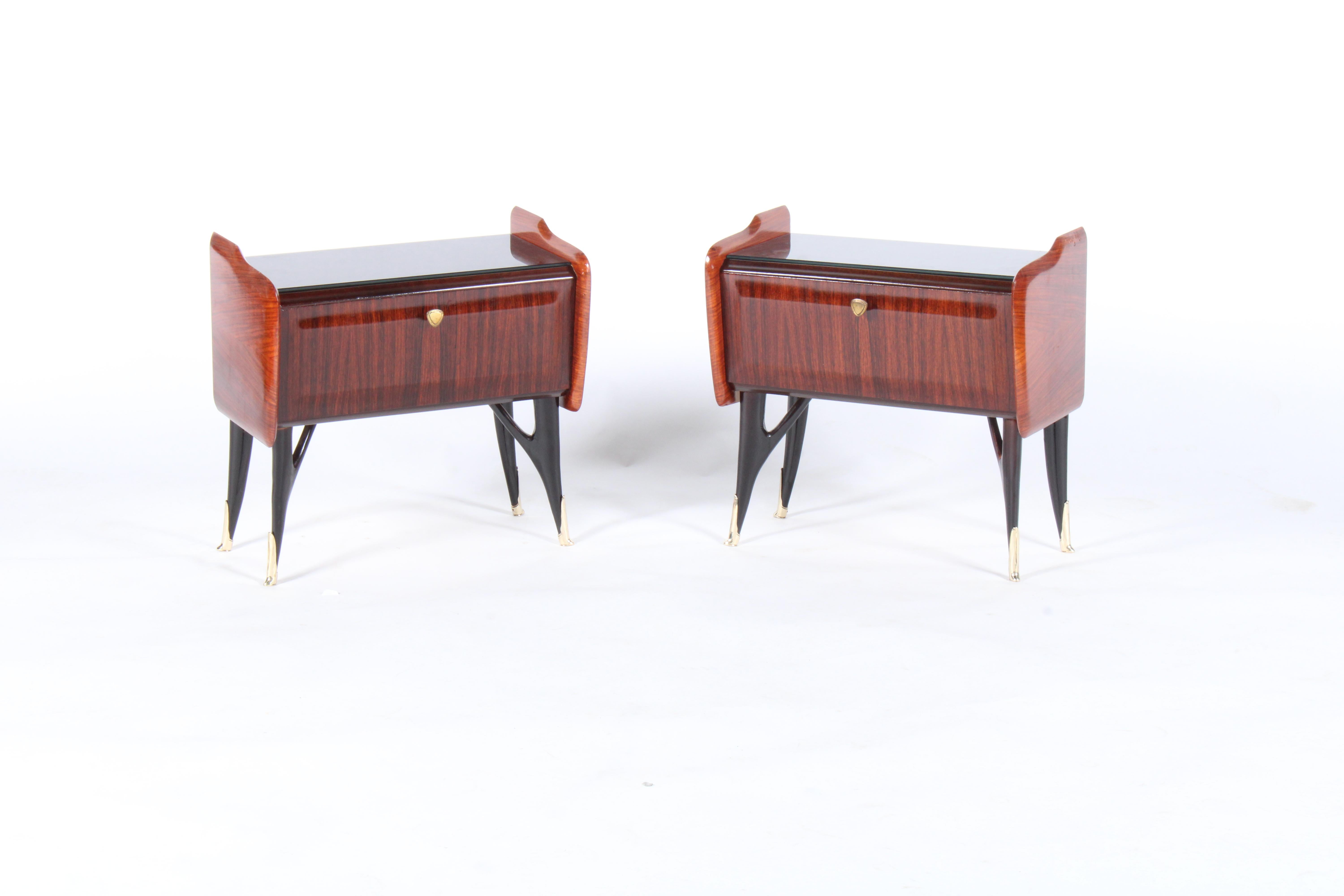 Pair of Midcentury Italian Nightstands in the Manner of Ico Parisi For Sale 2