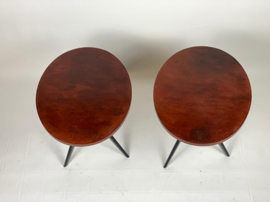 Pair of Mid Century Italian Oval Leather Top Side Tables 5