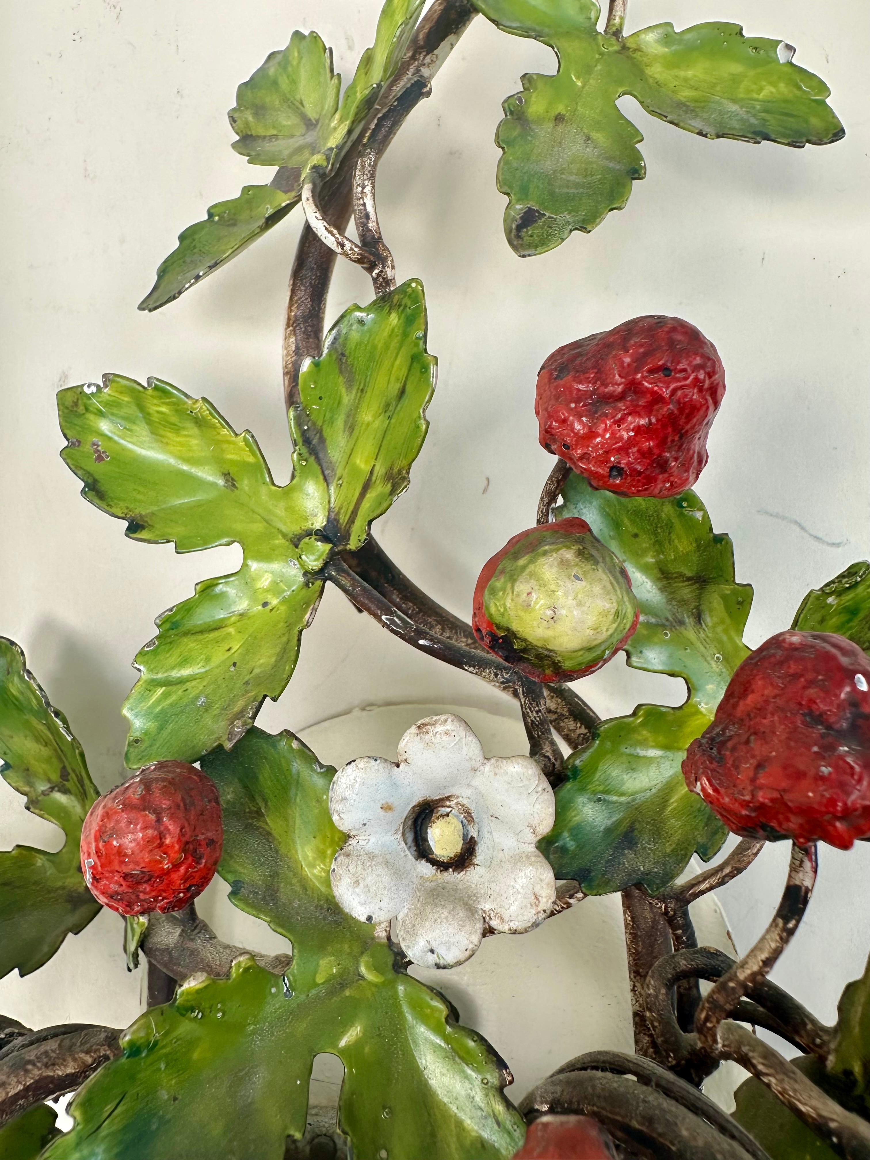 Pair of Mid-Century Italian Painted Tole Wild Strawberry Wall Sconces. For Sale 4