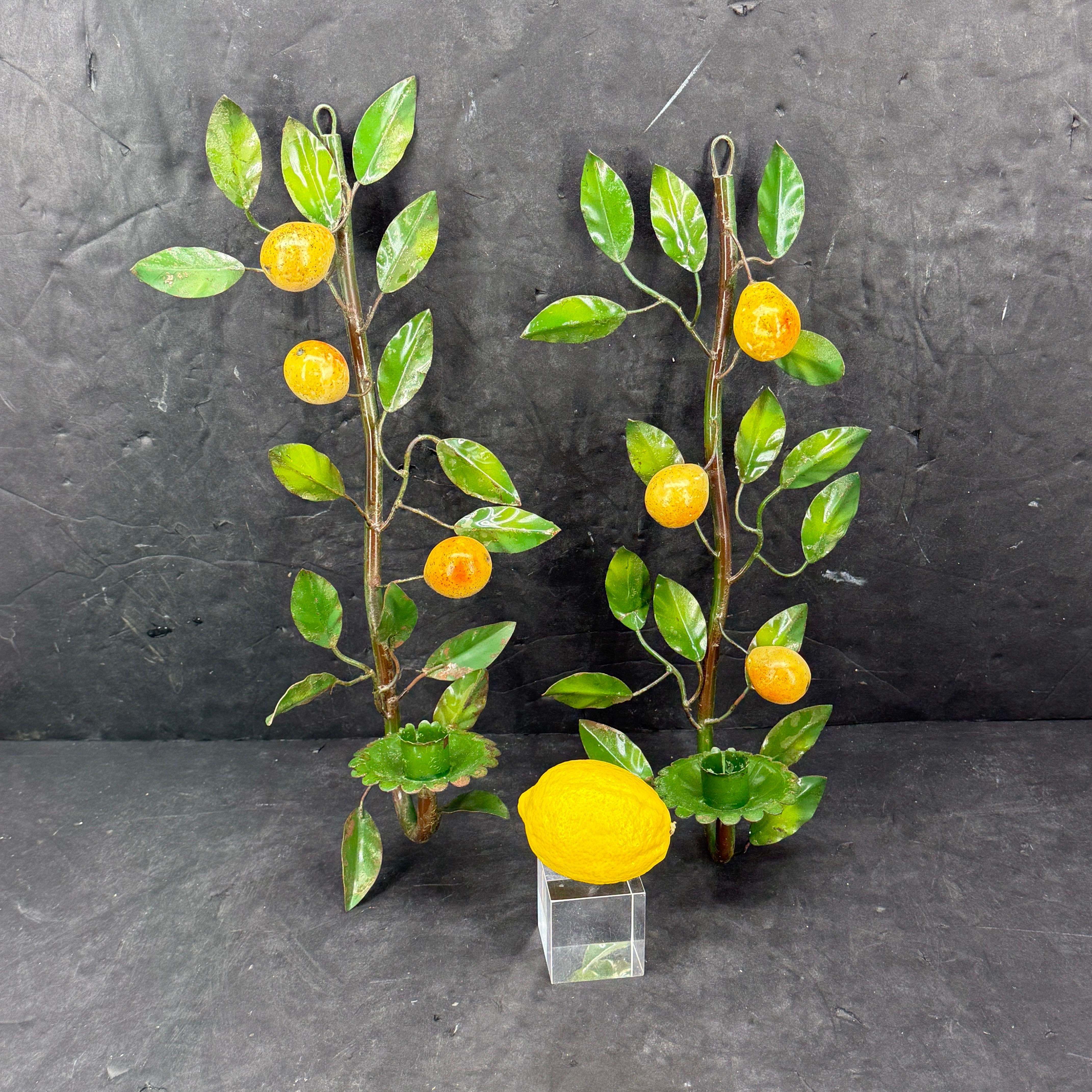 Pair of Mid-Century Italian Pear Fruit Metal Candle Wall Sconces en vente 6