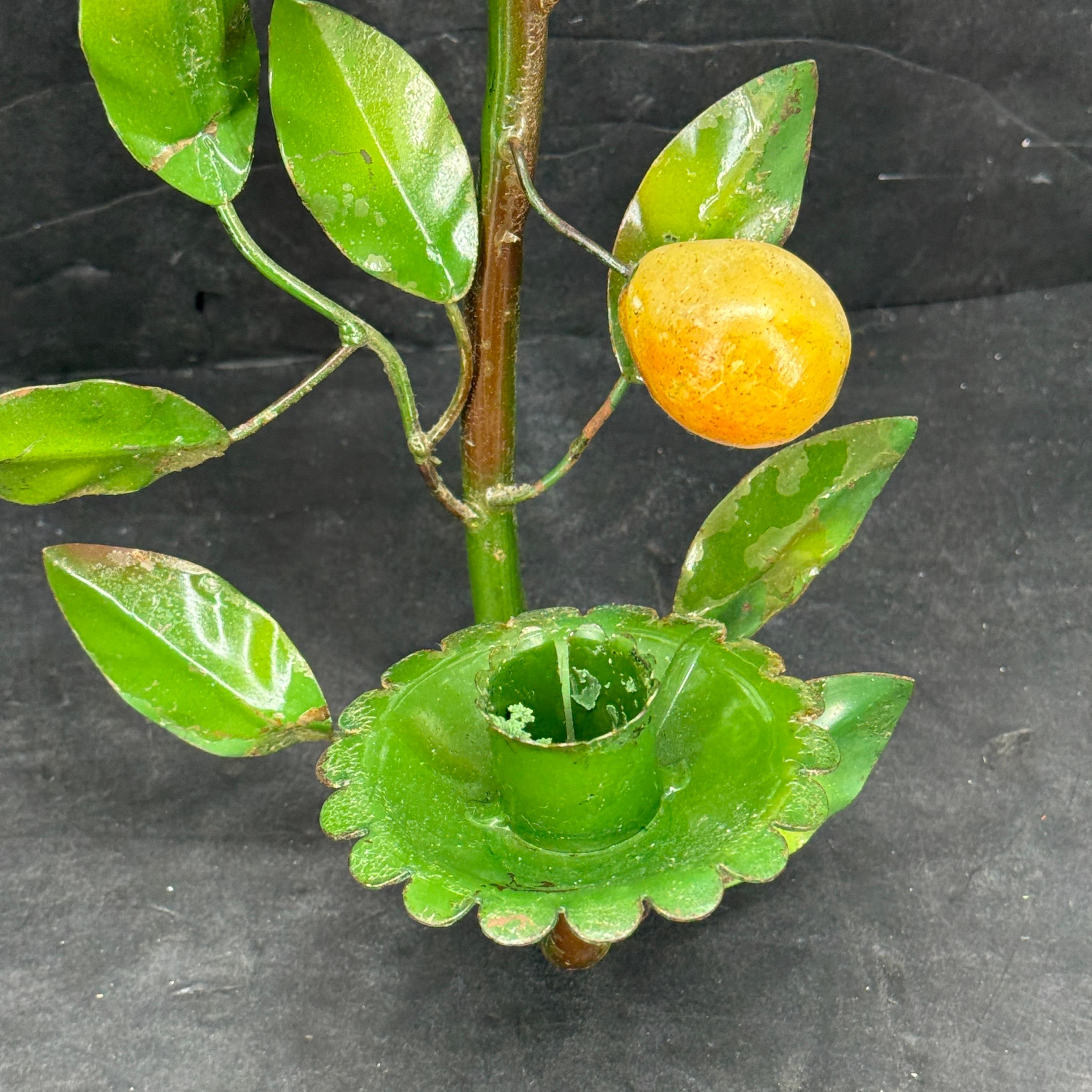 Pair of Mid-Century Italian Pear Fruit Metal Candle Wall Sconces Bon état - En vente à Haddonfield, NJ