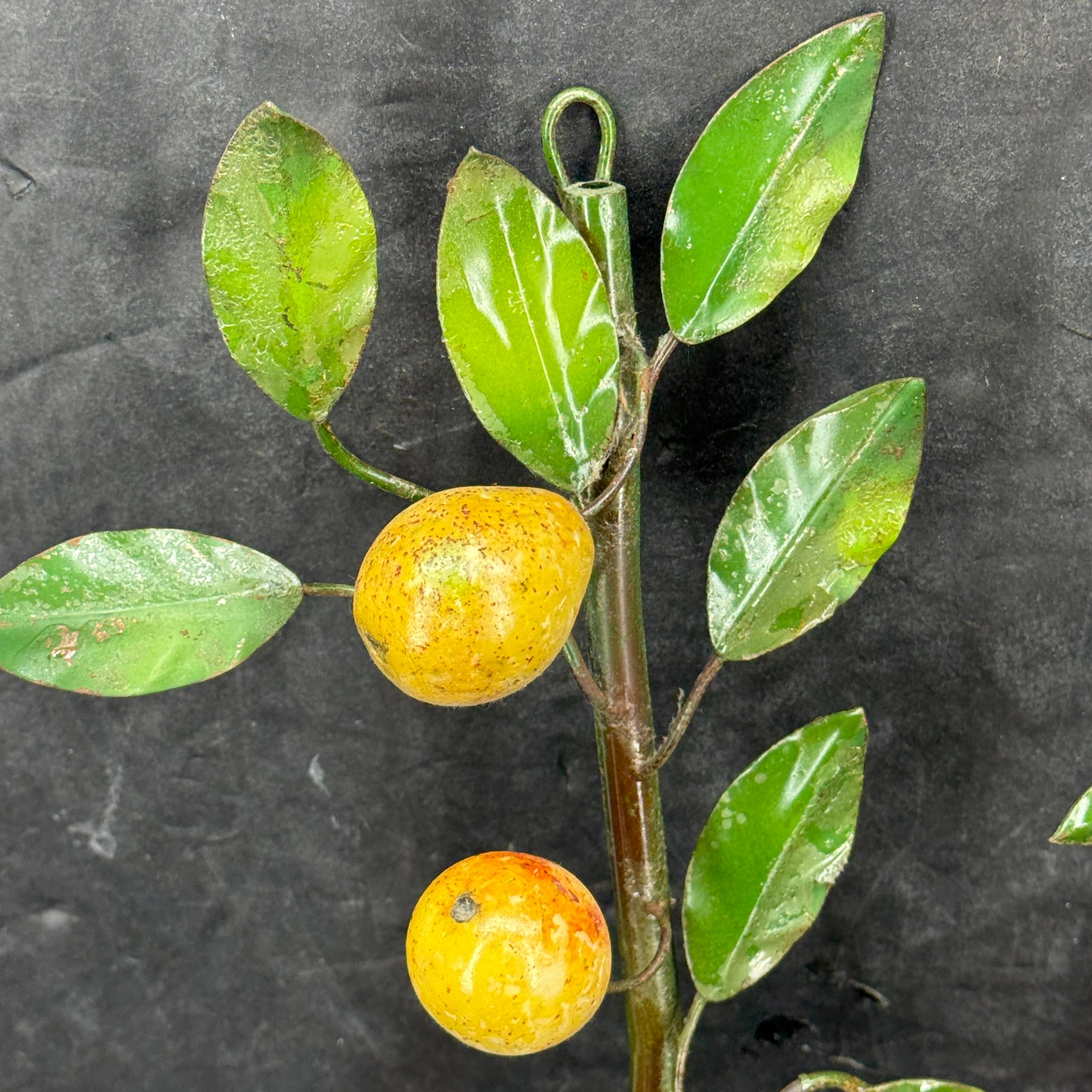 20ième siècle Pair of Mid-Century Italian Pear Fruit Metal Candle Wall Sconces en vente