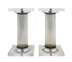Coppia di piedistalli/colonne/base/gambe in plexiglass della metà del secolo scorso