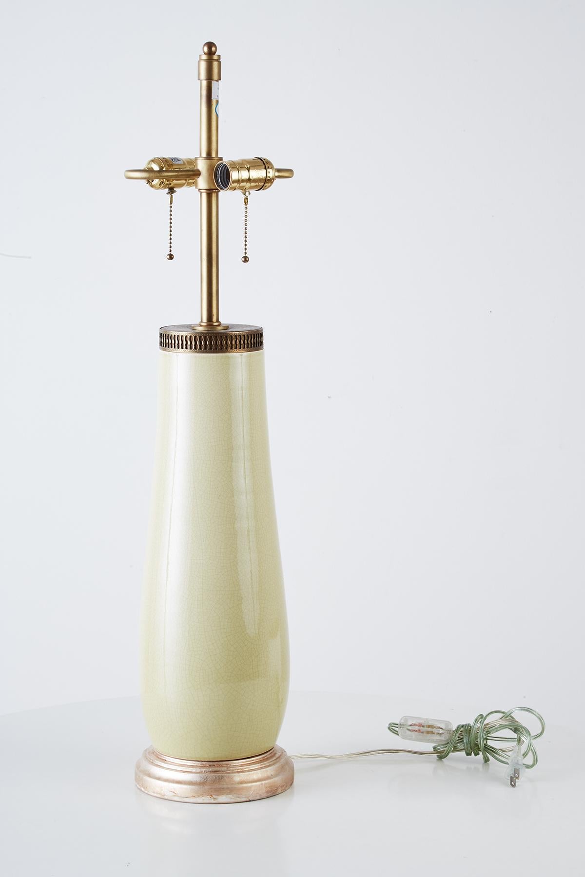 Pair of Midcentury Italian Regency Porcelain Vase Lamps 7