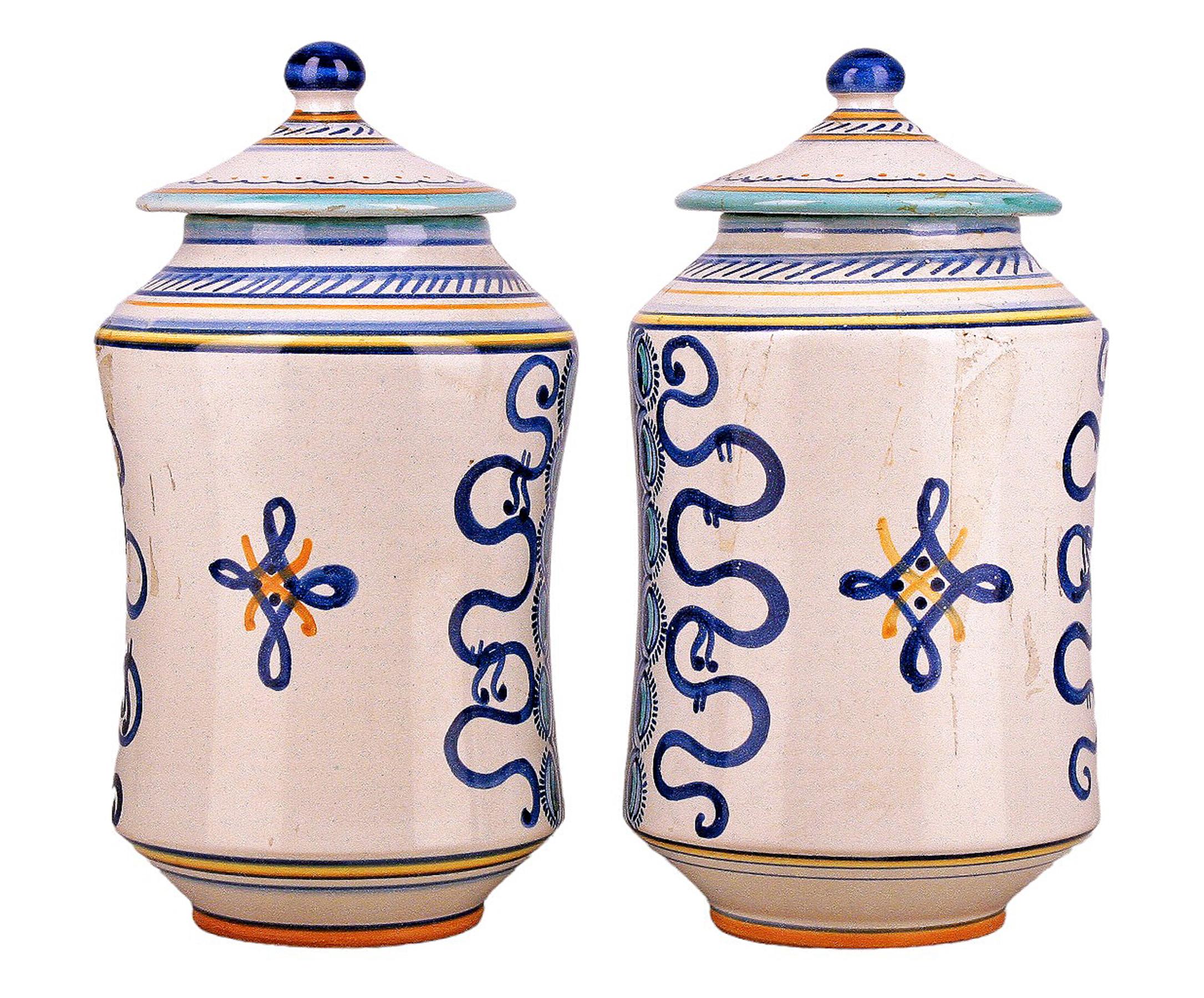 Pair of Mid-Century Italian Renaissance Revival Ceramic Jars by Fratelli Mari In Good Condition For Sale In North Miami, FL