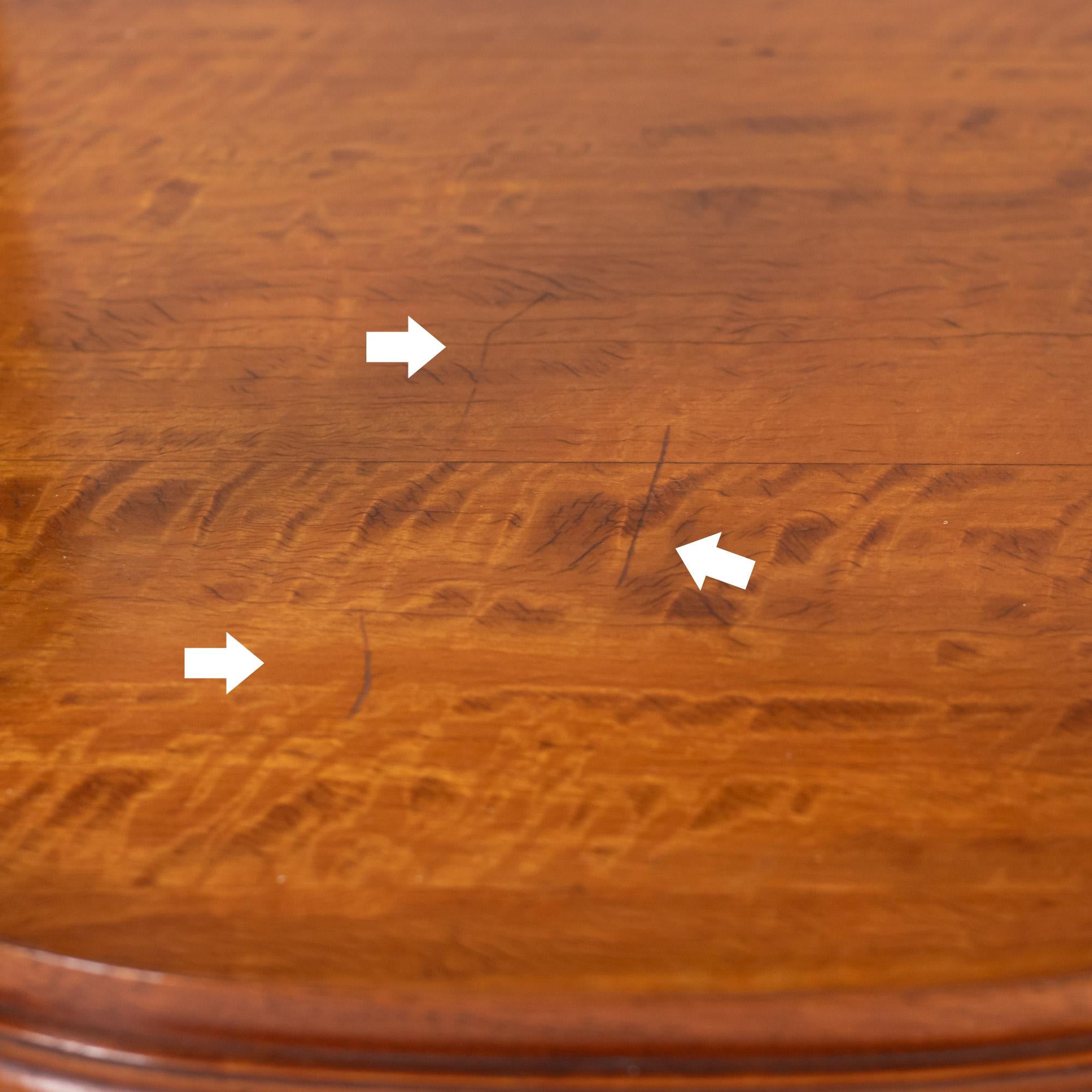 Pair of Mid-Century Italian Satinwood Veneered End Tables For Sale 6