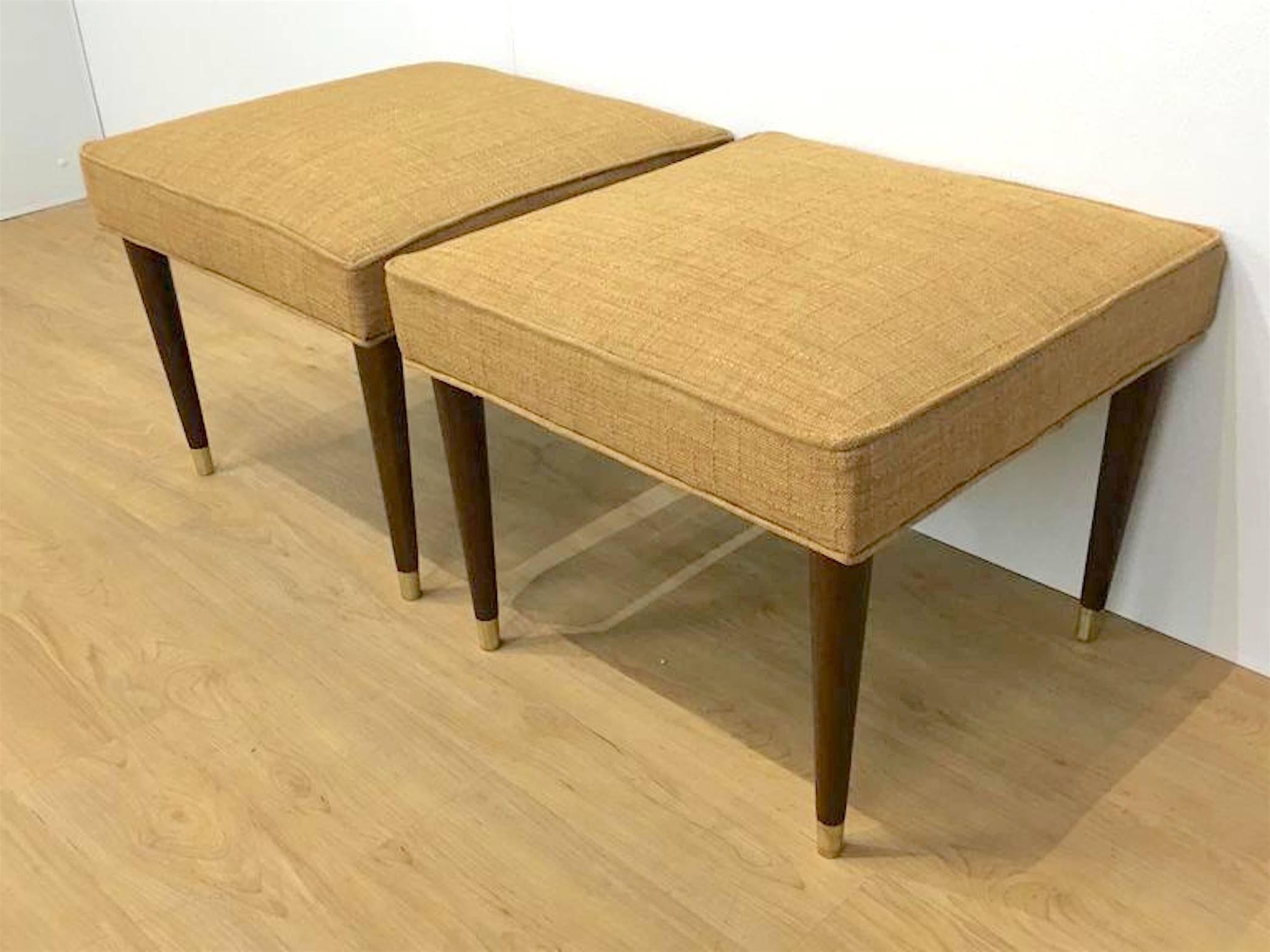 Mid-Century Modern Pair of Midcentury Italian Square Benches For Sale
