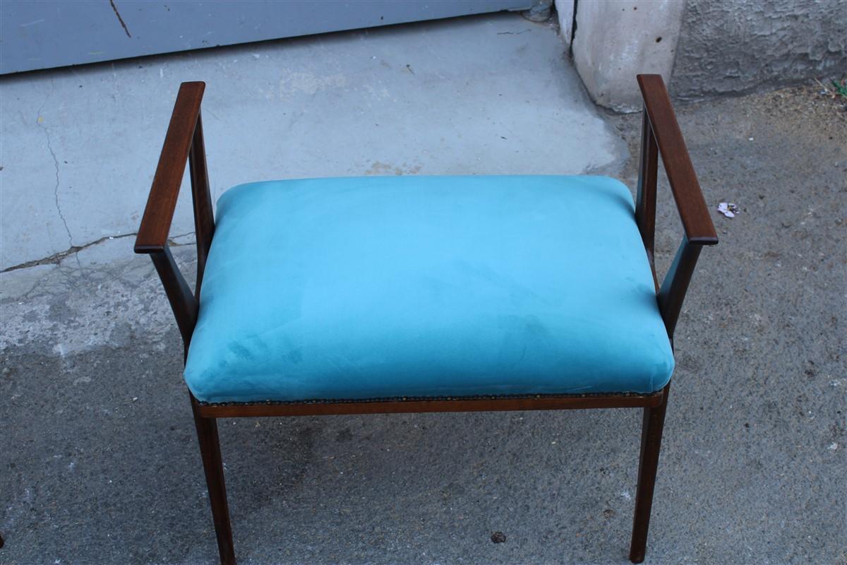 Pair of Mid-Century Italian Stools Walnut and Blue Velvet Brass Carlo de Carli For Sale 1