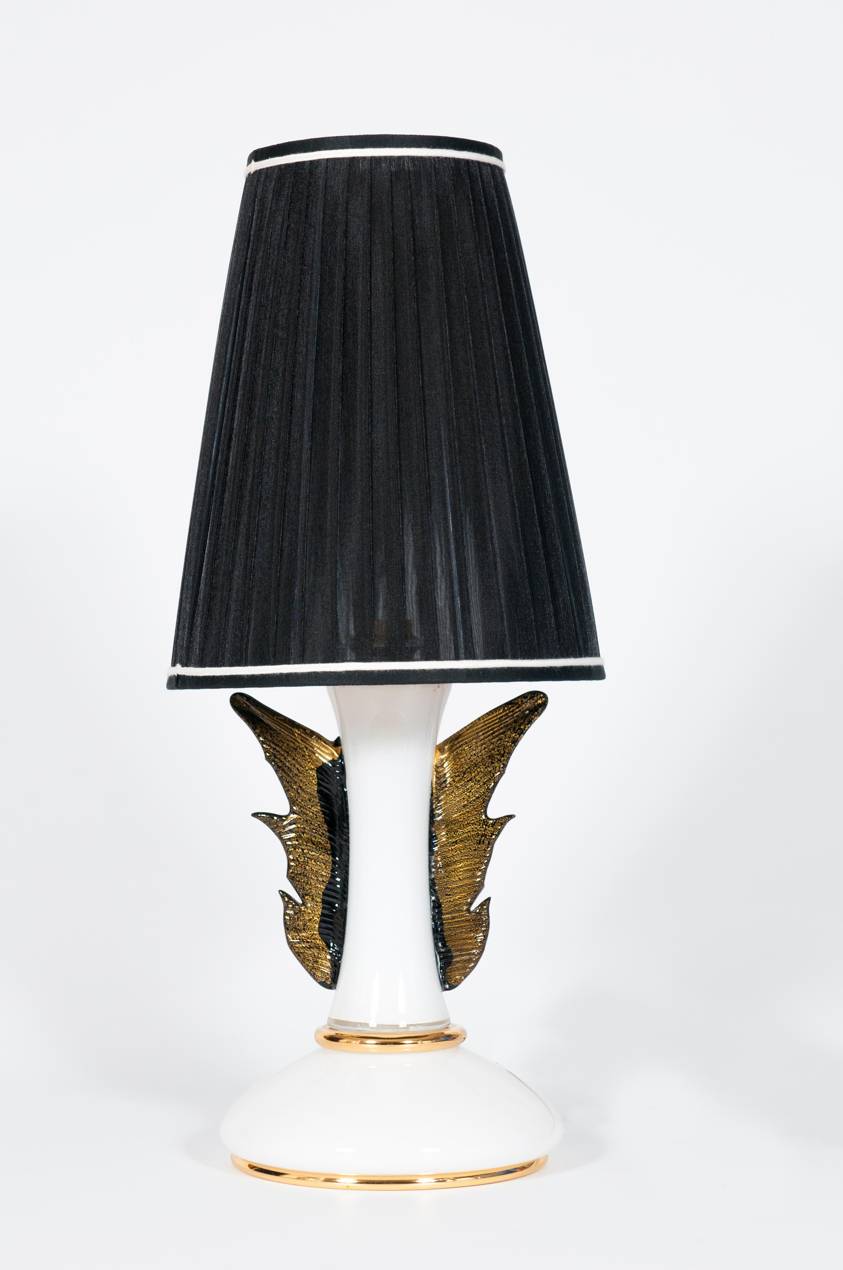 Hand-Crafted Pair of Mid-Century Italian Table Lamps by Giovanni Dalla Fina for Murano, 1970s For Sale