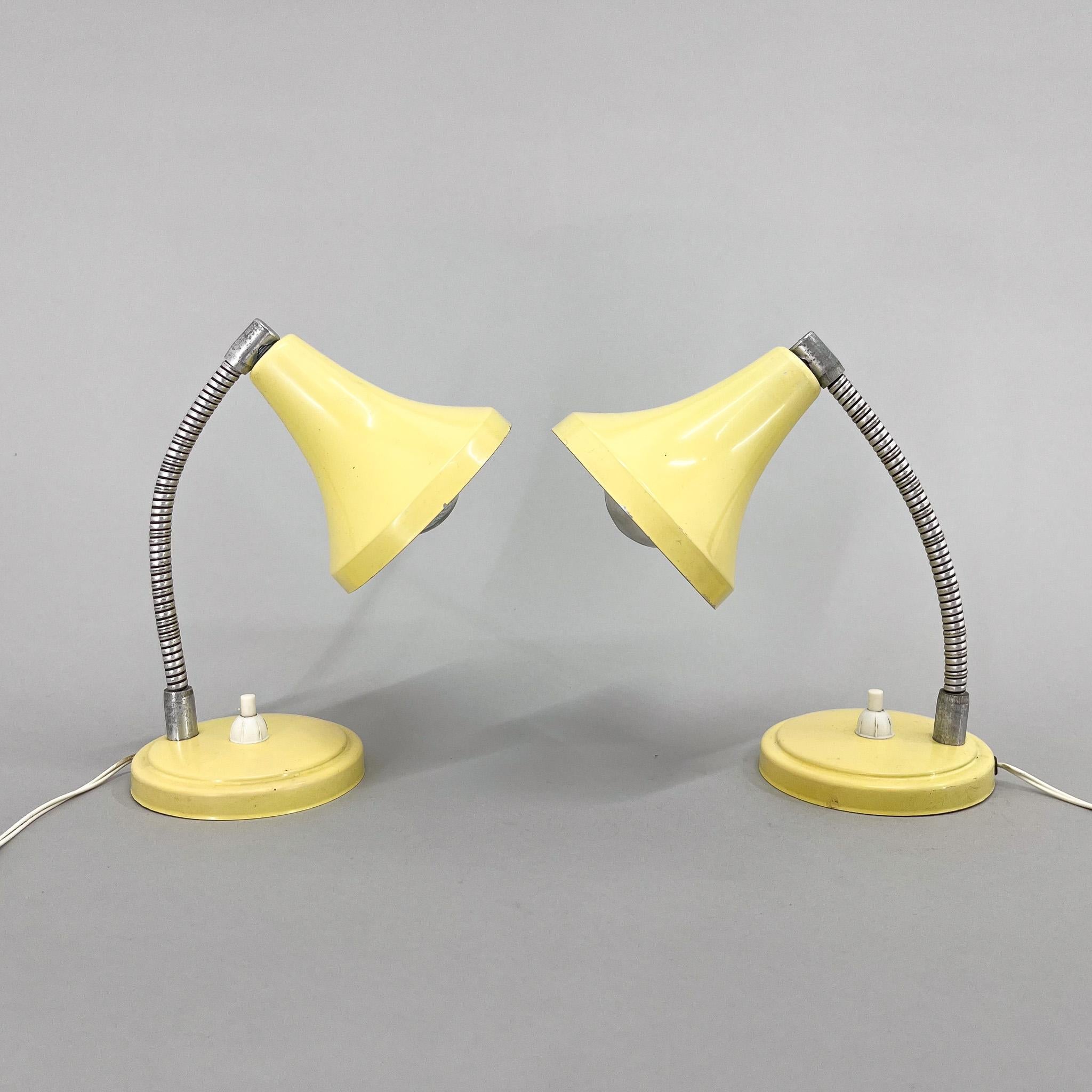 Mid-Century Modern Paire de lampes de table italiennes du milieu du siècle dernier  en vente