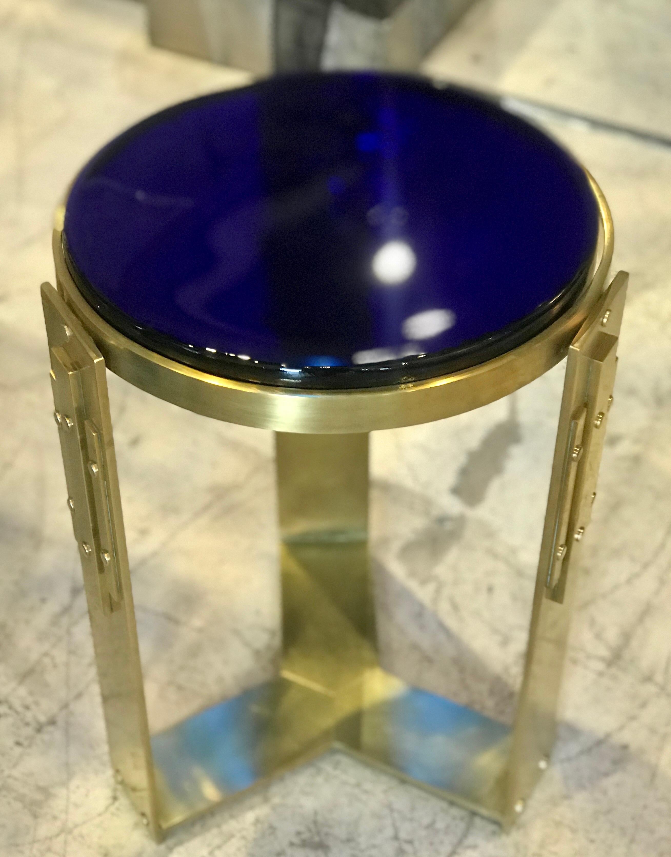 Pair of Midcentury Italian Thick Cobalt Blue Blown Glass and Brass Side Tables For Sale 1