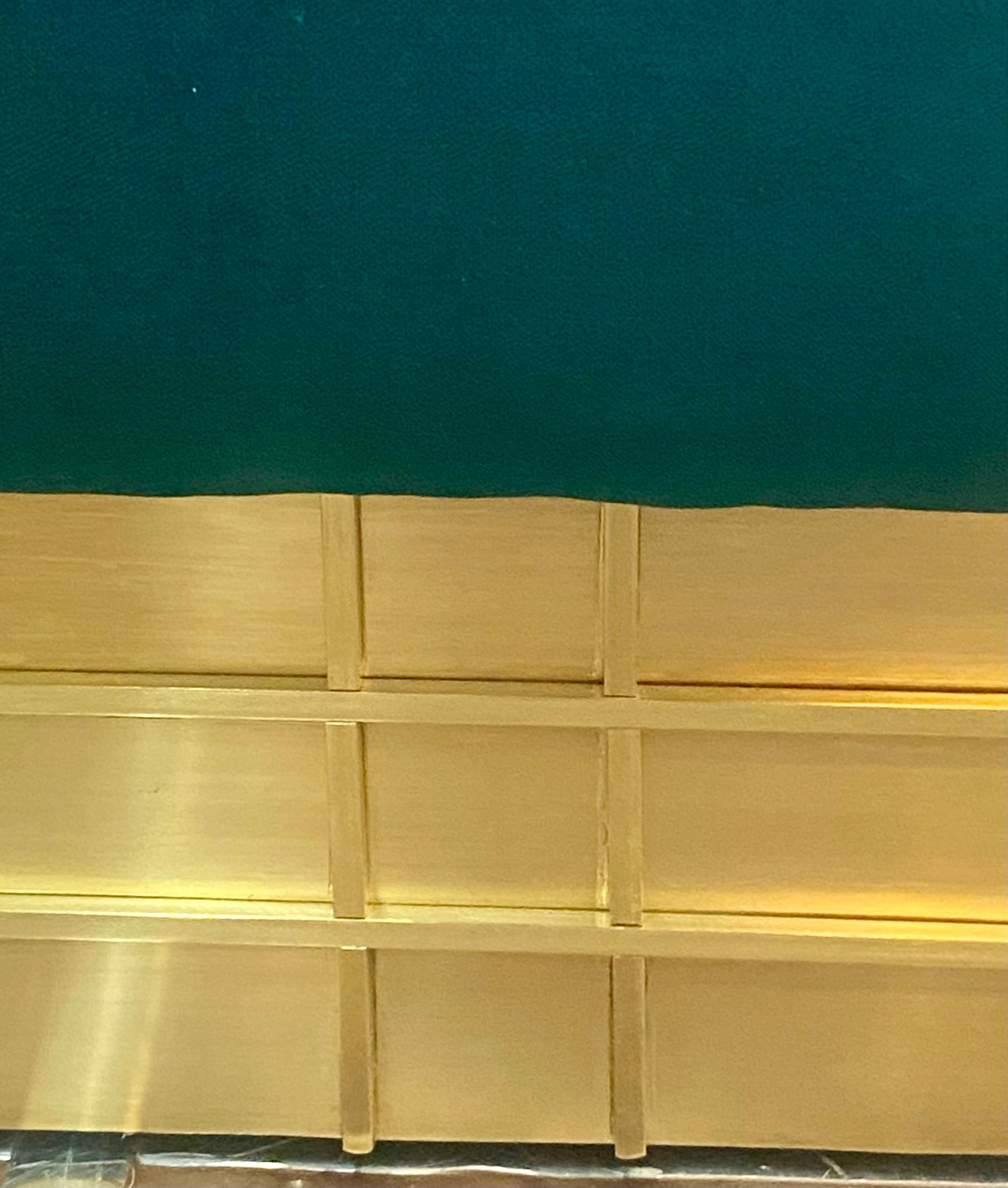 Paar italienische Poufs aus Samt und Messing aus der Mitte des Jahrhunderts im Angebot 1