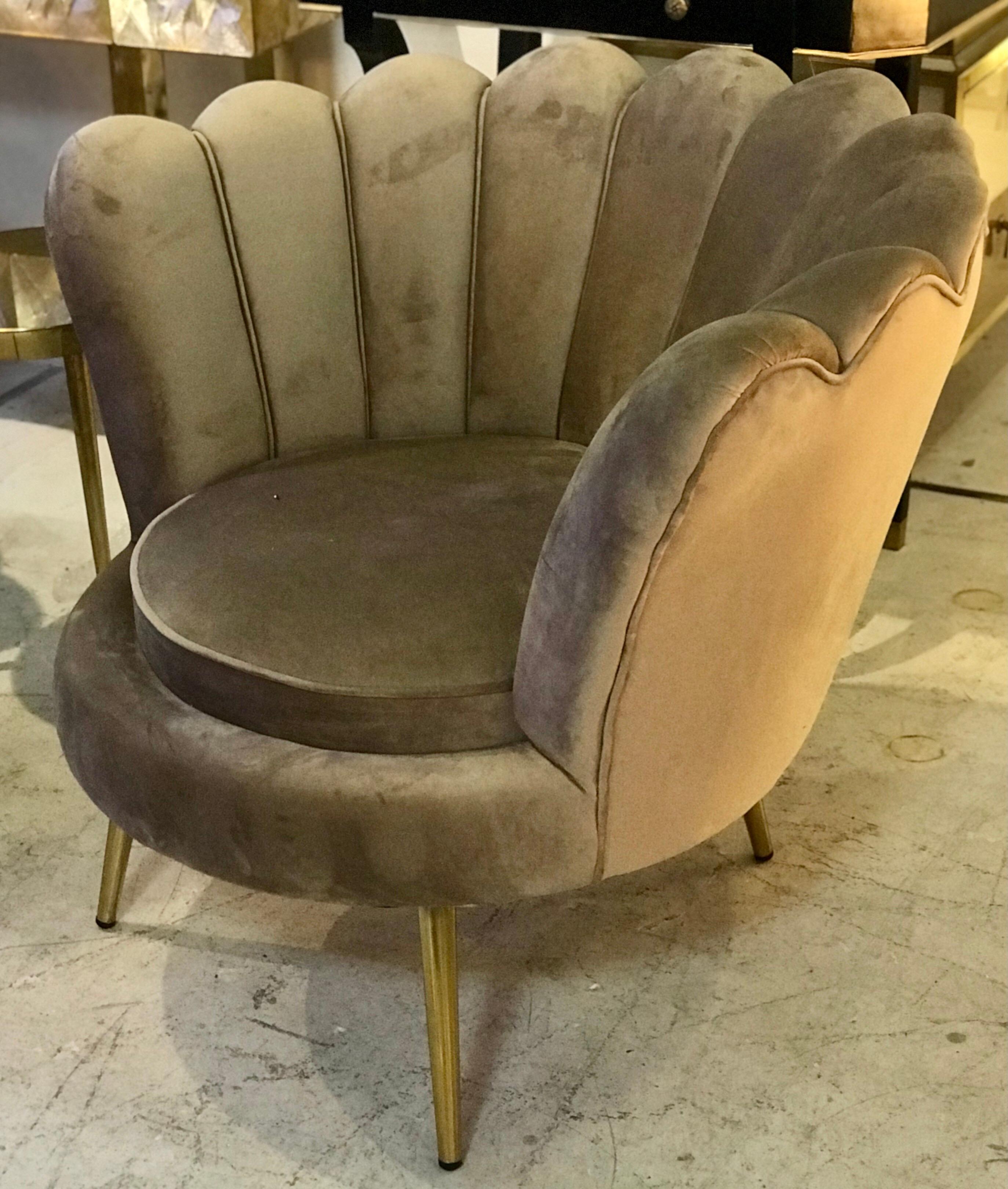 Pair of Midcentury Italian Velvet Lounge Chairs 3