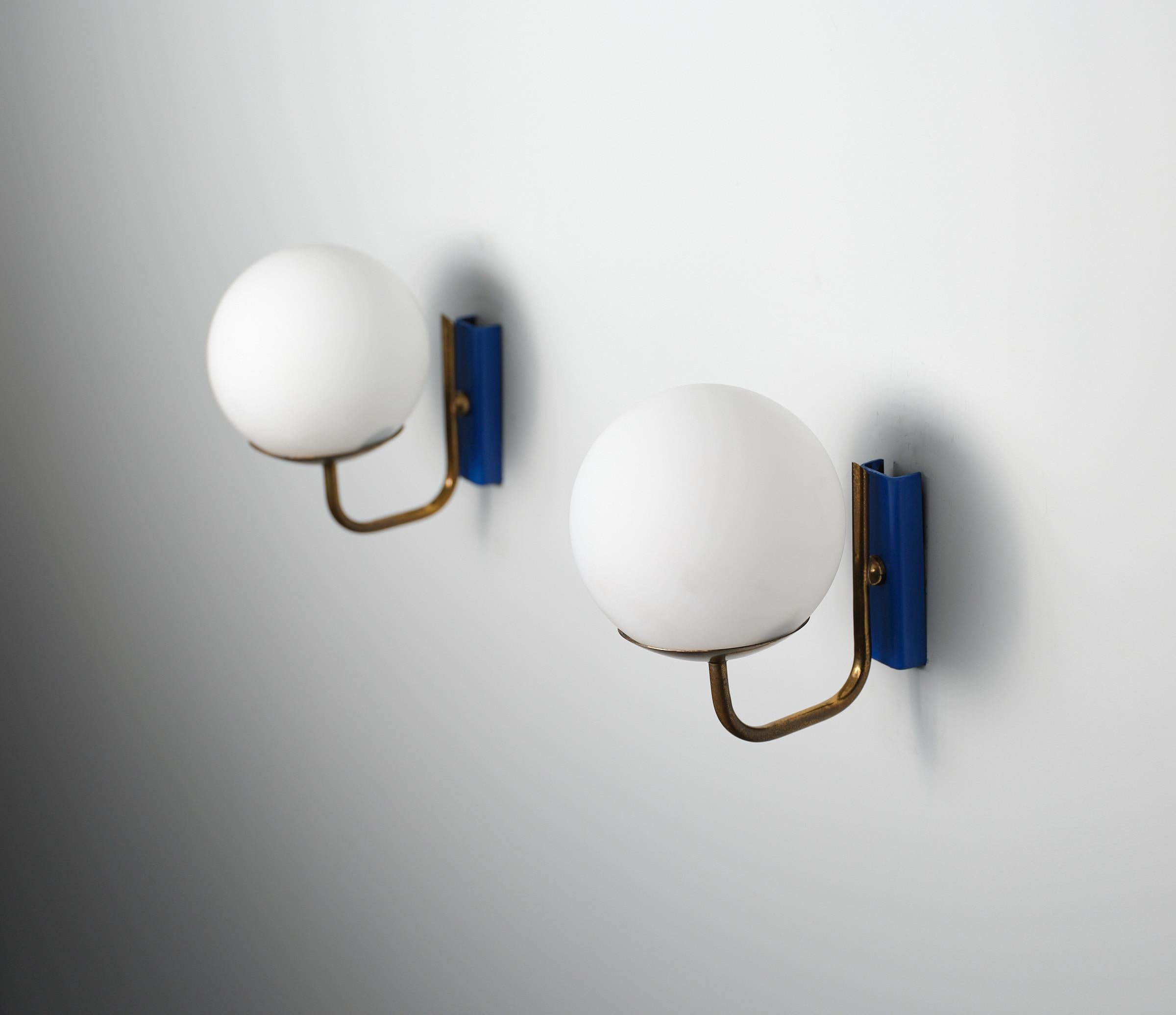 Mid-Century Modern Pair of Mid-Century Italian Wall Sconces  Blue Enamel and Brass Details, 1950s