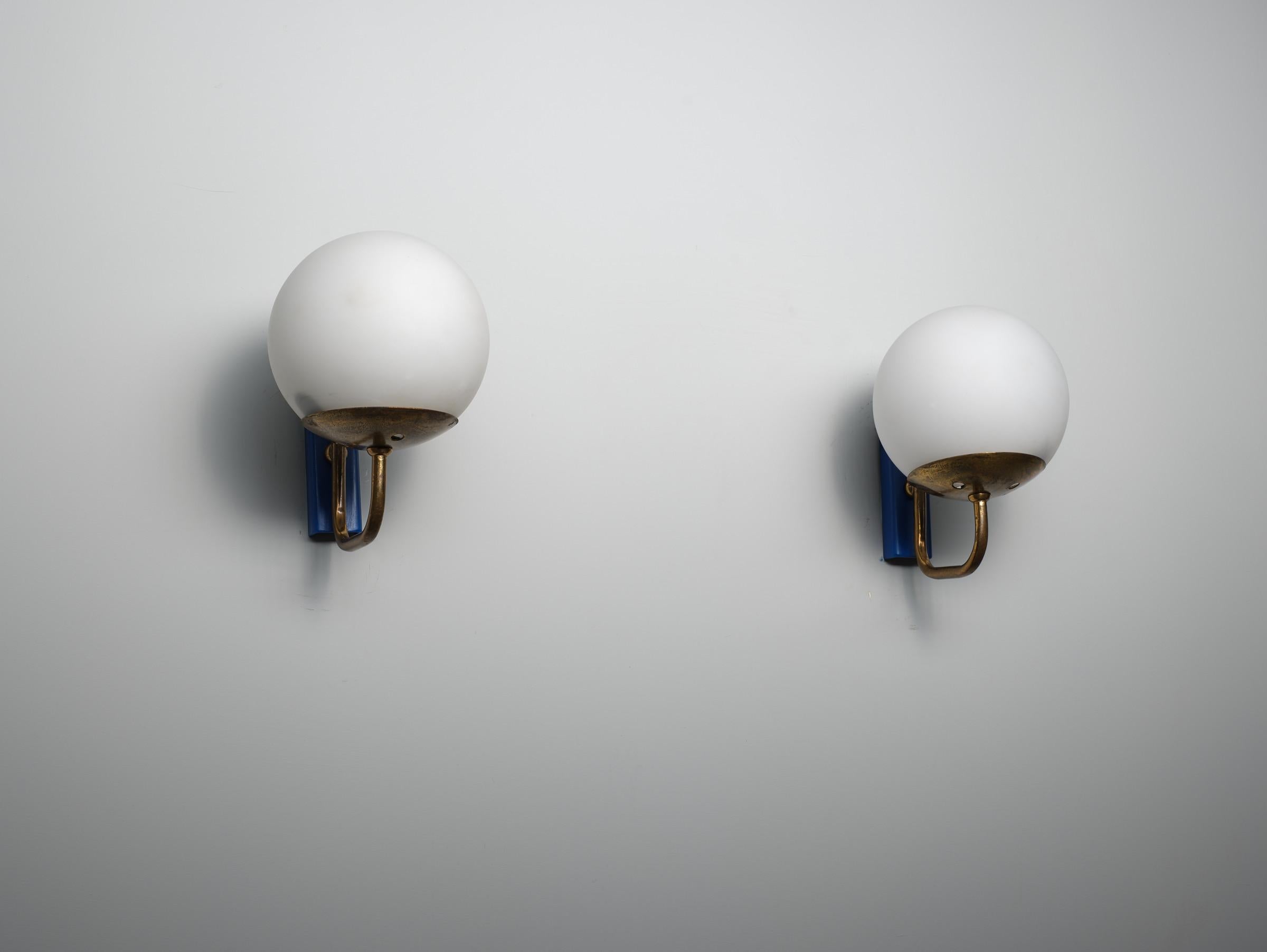 Pair of Mid-Century Italian Wall Sconces  Blue Enamel and Brass Details, 1950s 1