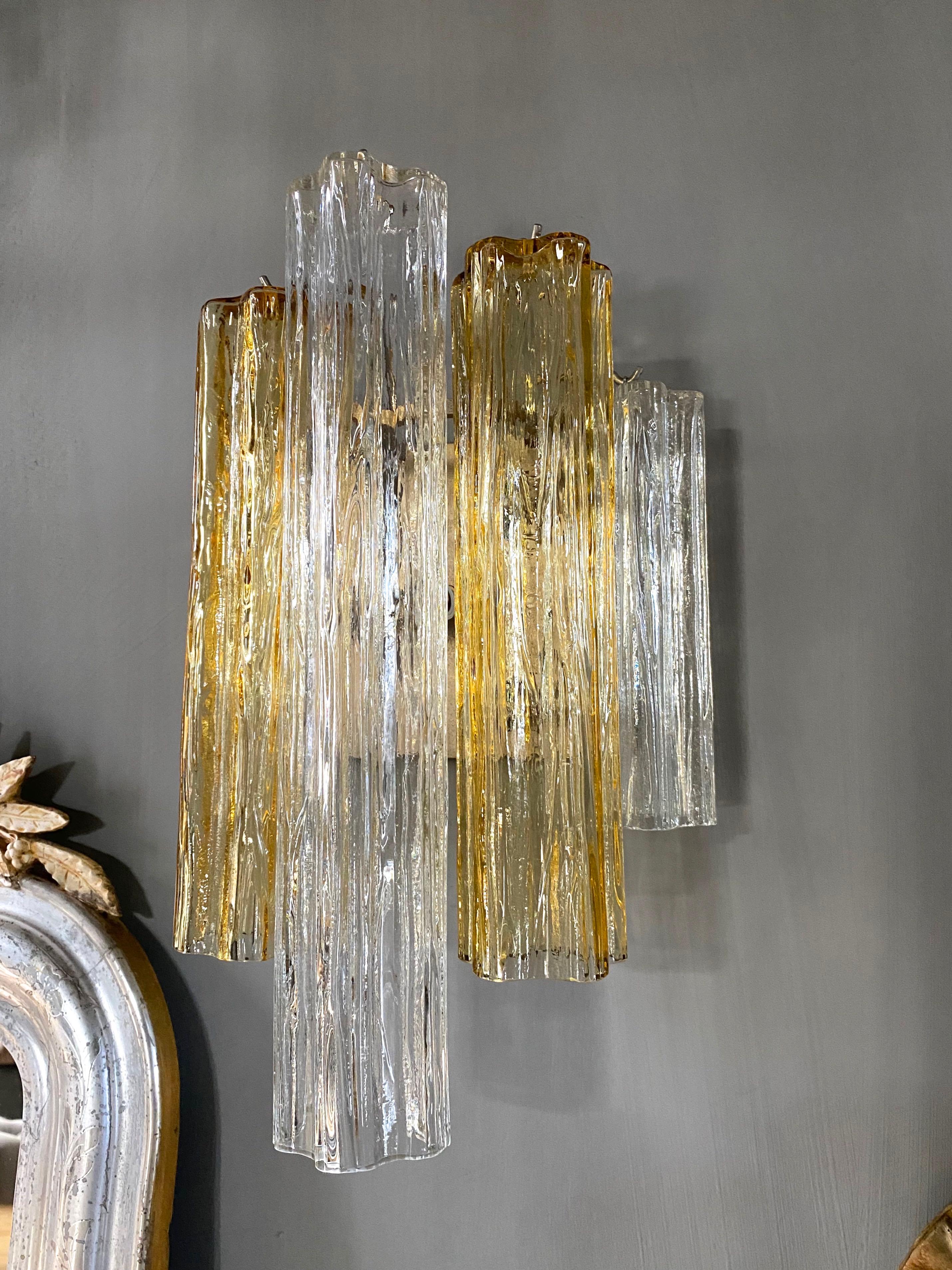 Pair of mid-century Italian wall sconces by Venini Murano For Sale 3