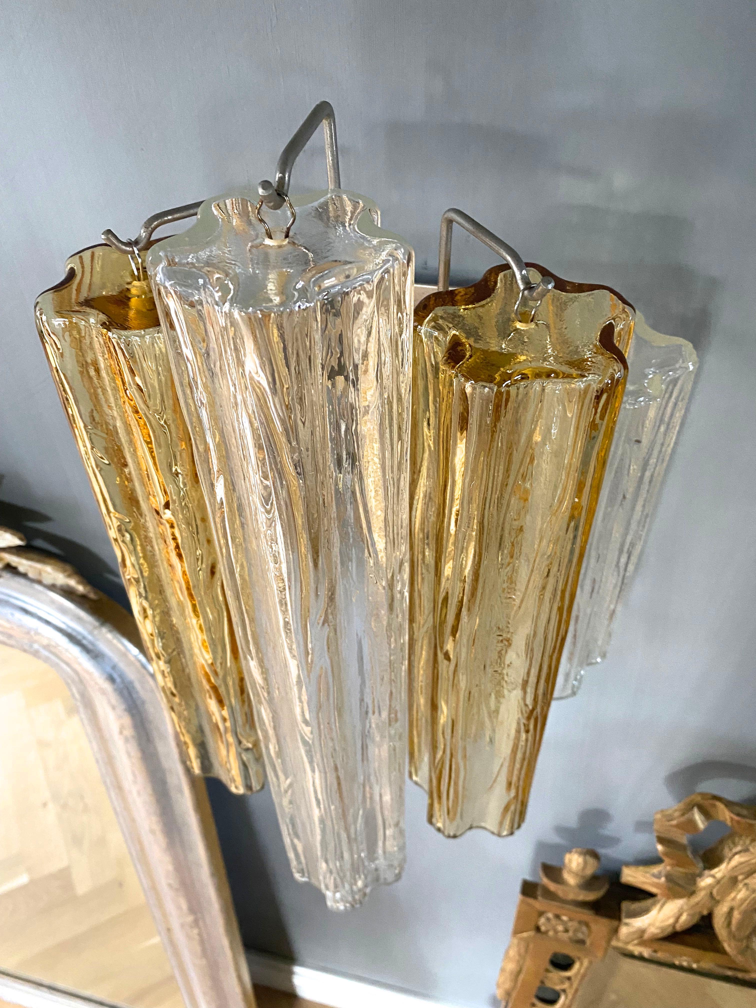 Pair of mid-century Italian wall sconces by Venini Murano For Sale 5